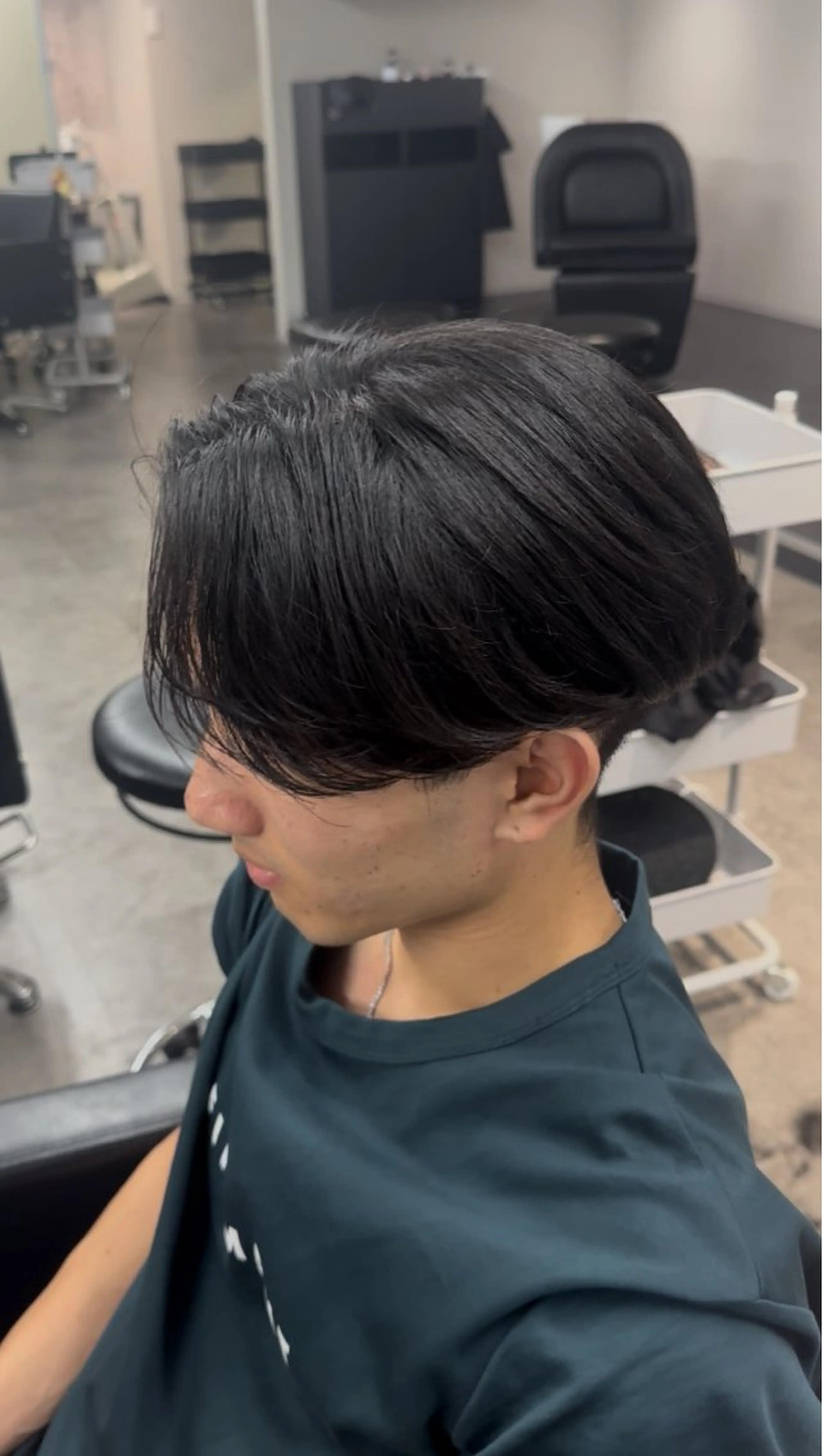 【12月限定クーポン】メンズカット+パーマ落としの写真