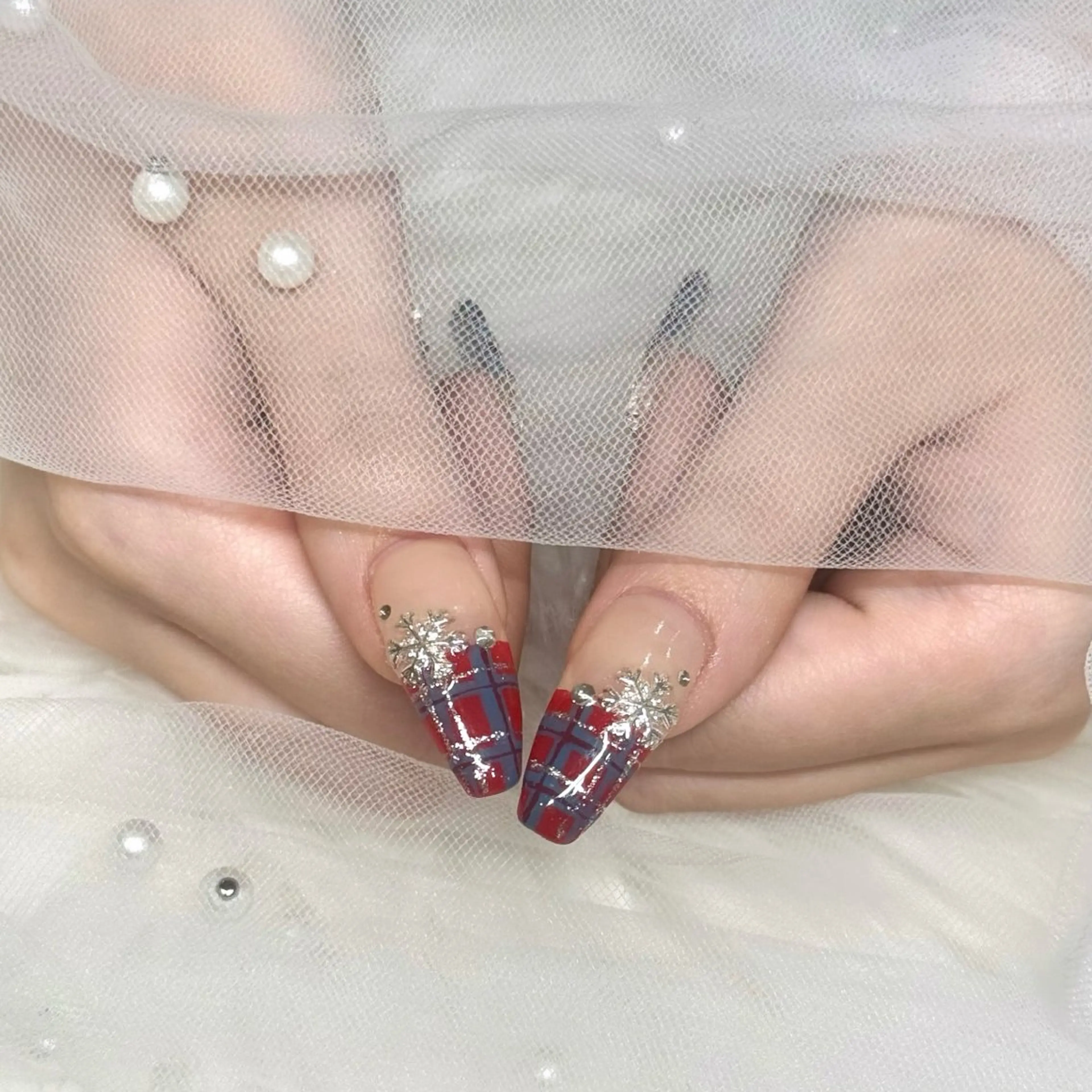 ネイル 𝘉𝘢𝘣𝘦𝘭 𝘜𝘮𝘪のネイルデザイン