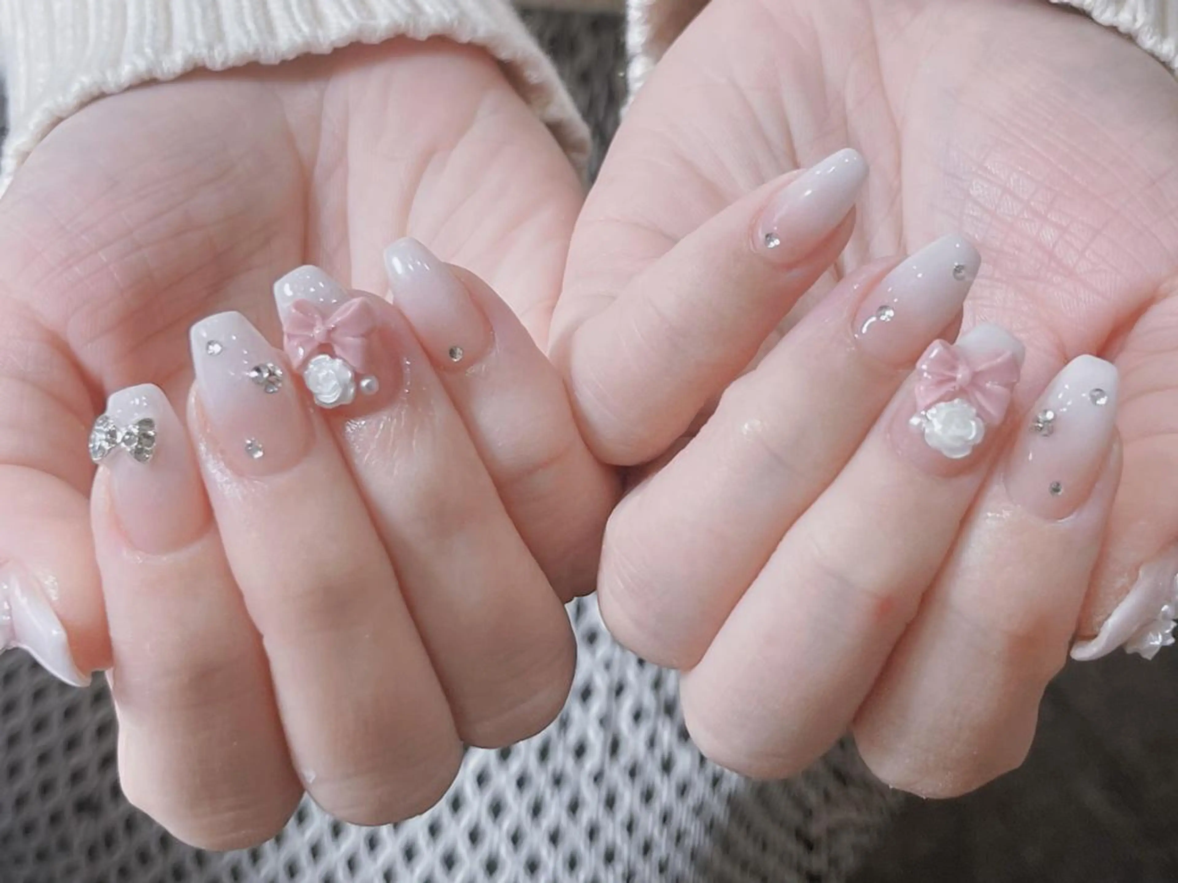 ネイル ボルドー チークネイル 長さ出し フレンチネイル ジェルネイル ハンドネイル Mio💖Belle Nail Salonのネイルデザイン