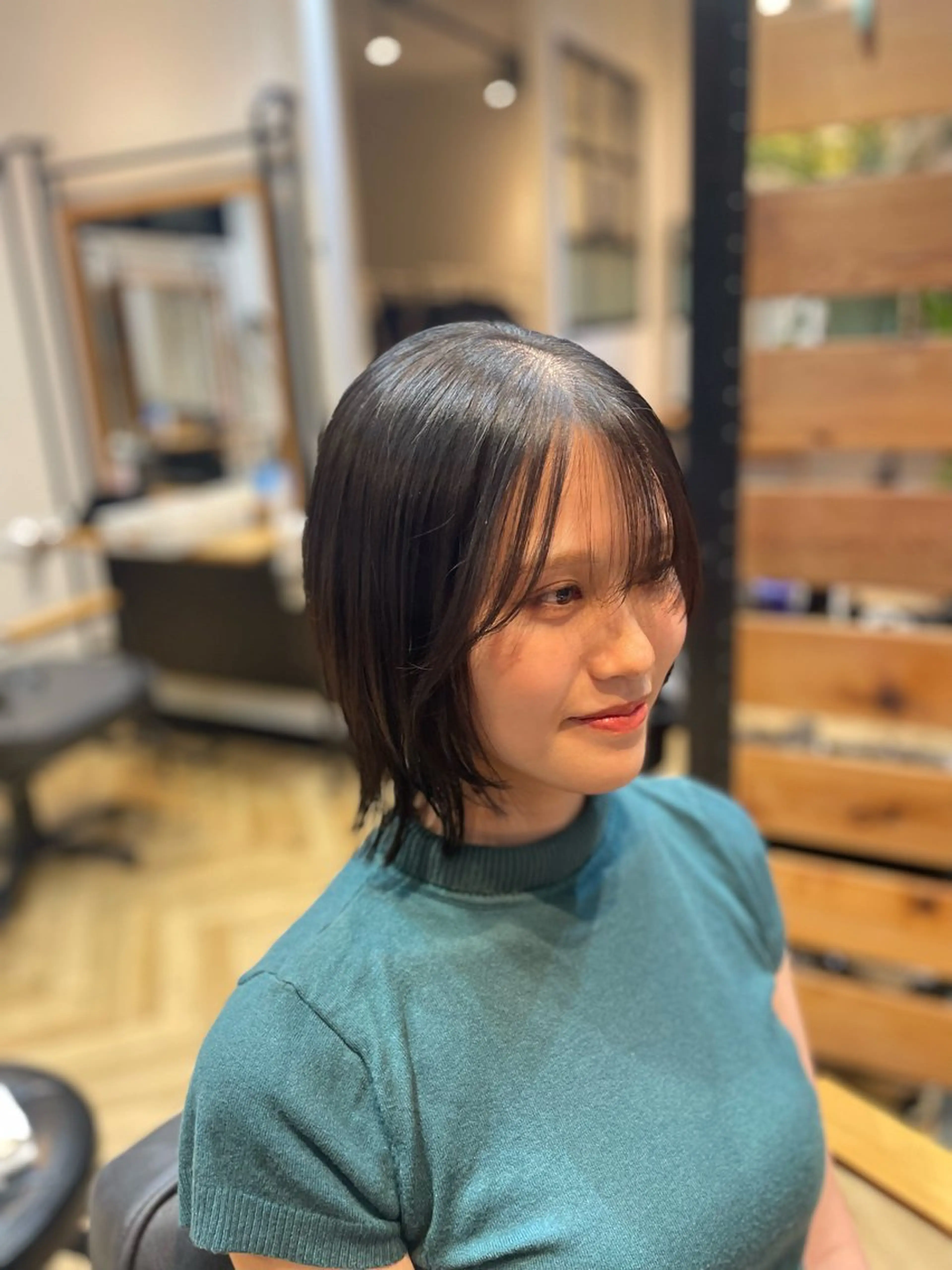 ミディアム くびれヘア 望恵🌸 韓国🇰🇷スタイルのヘアスタイル