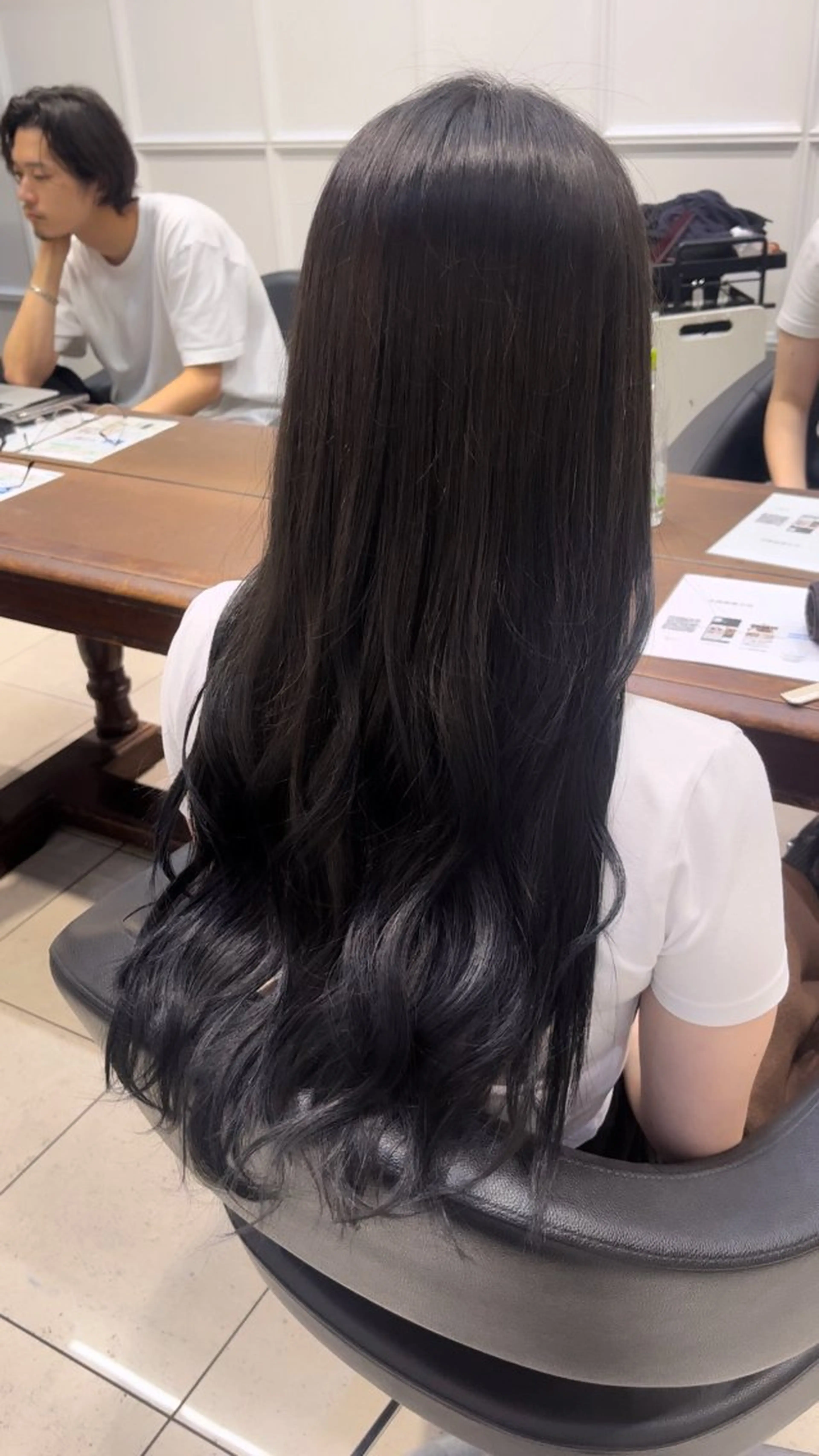 ロング カラー 黒髪 透明感カラー KOUTA/ ブリーチ特化⭐️のヘアスタイル