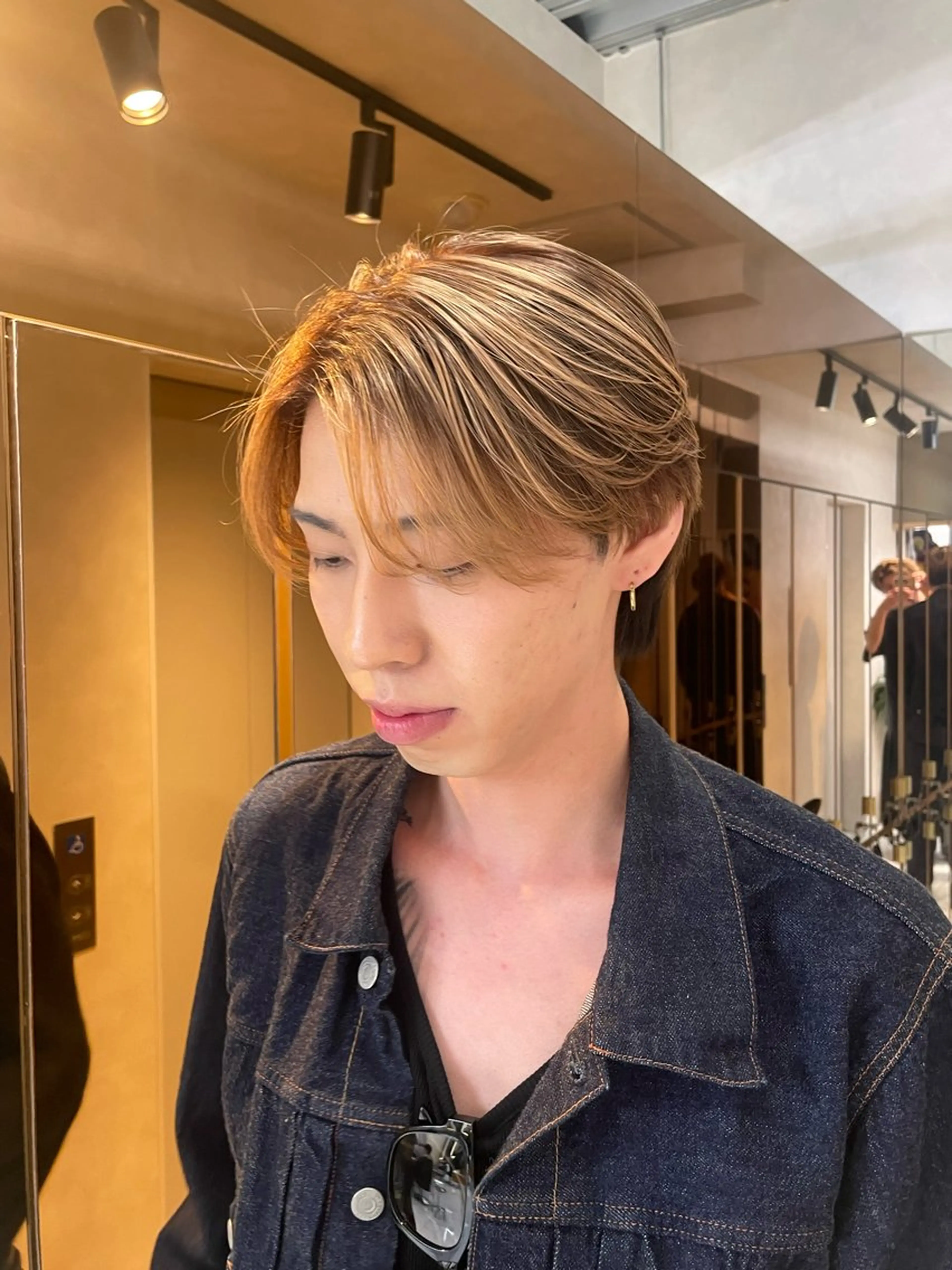 カラー バレイヤージュ 🌈 ハイシマ ユウイのヘアスタイル