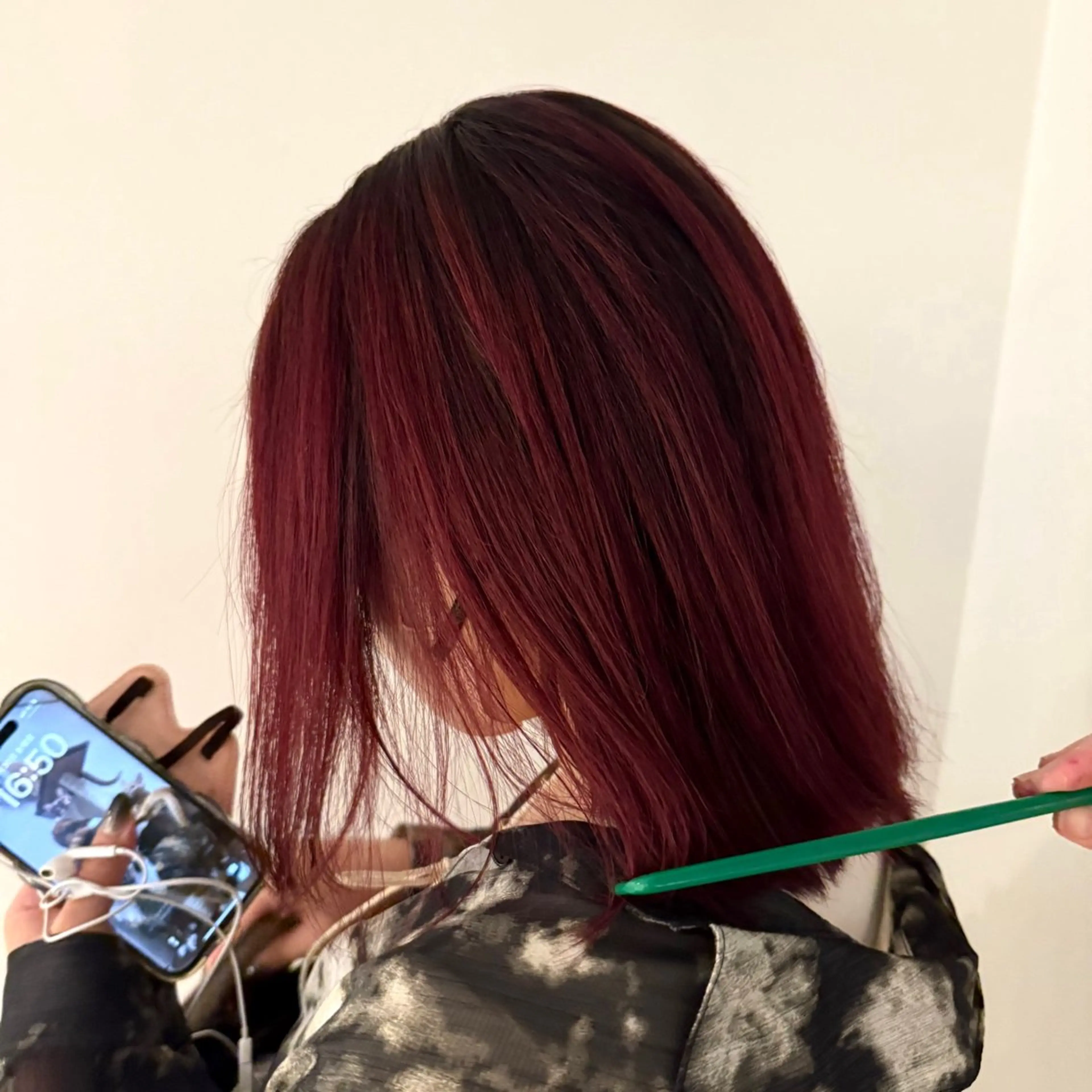 ミディアム さくらば ここのヘアスタイル