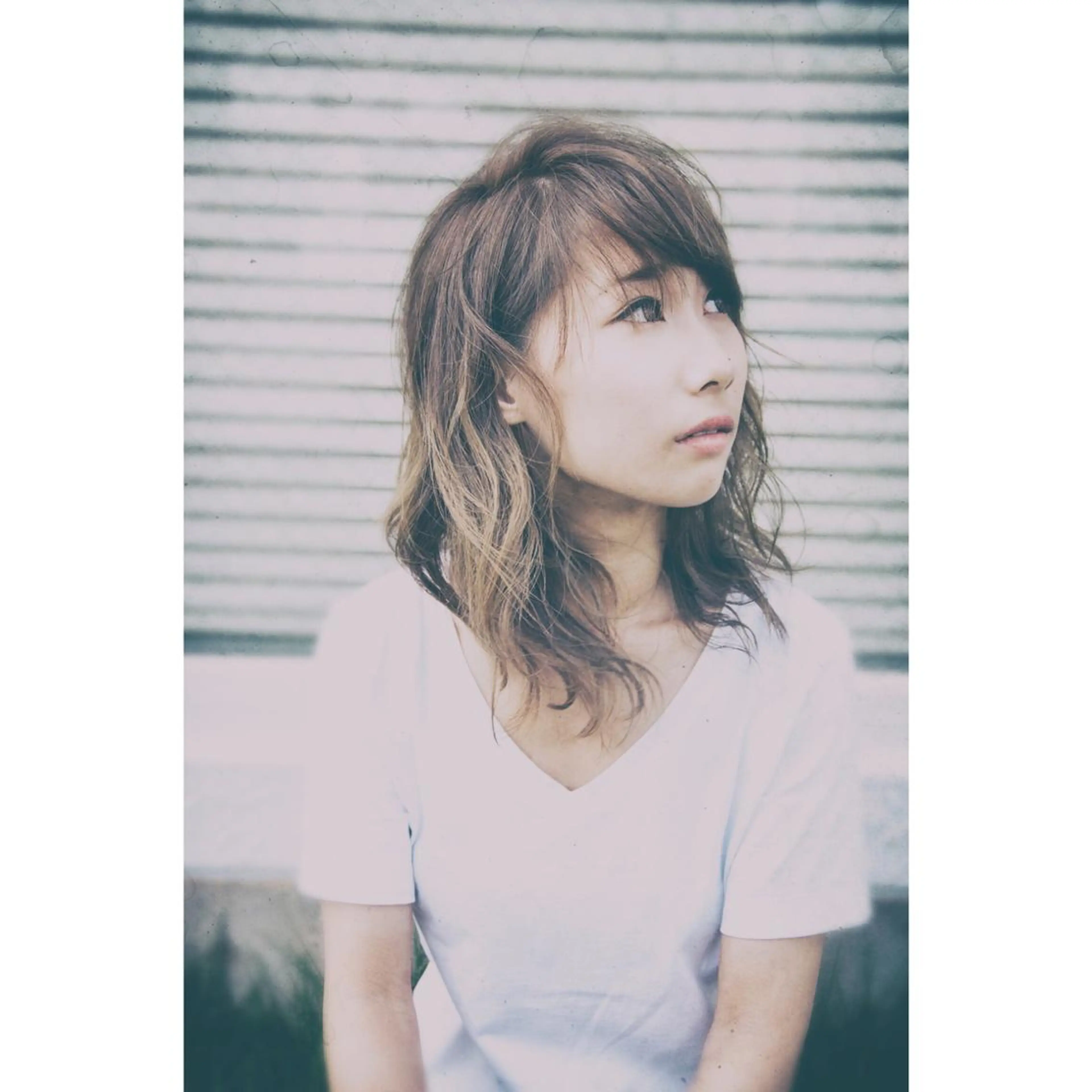 セミロング 樽見 怜のヘアスタイル