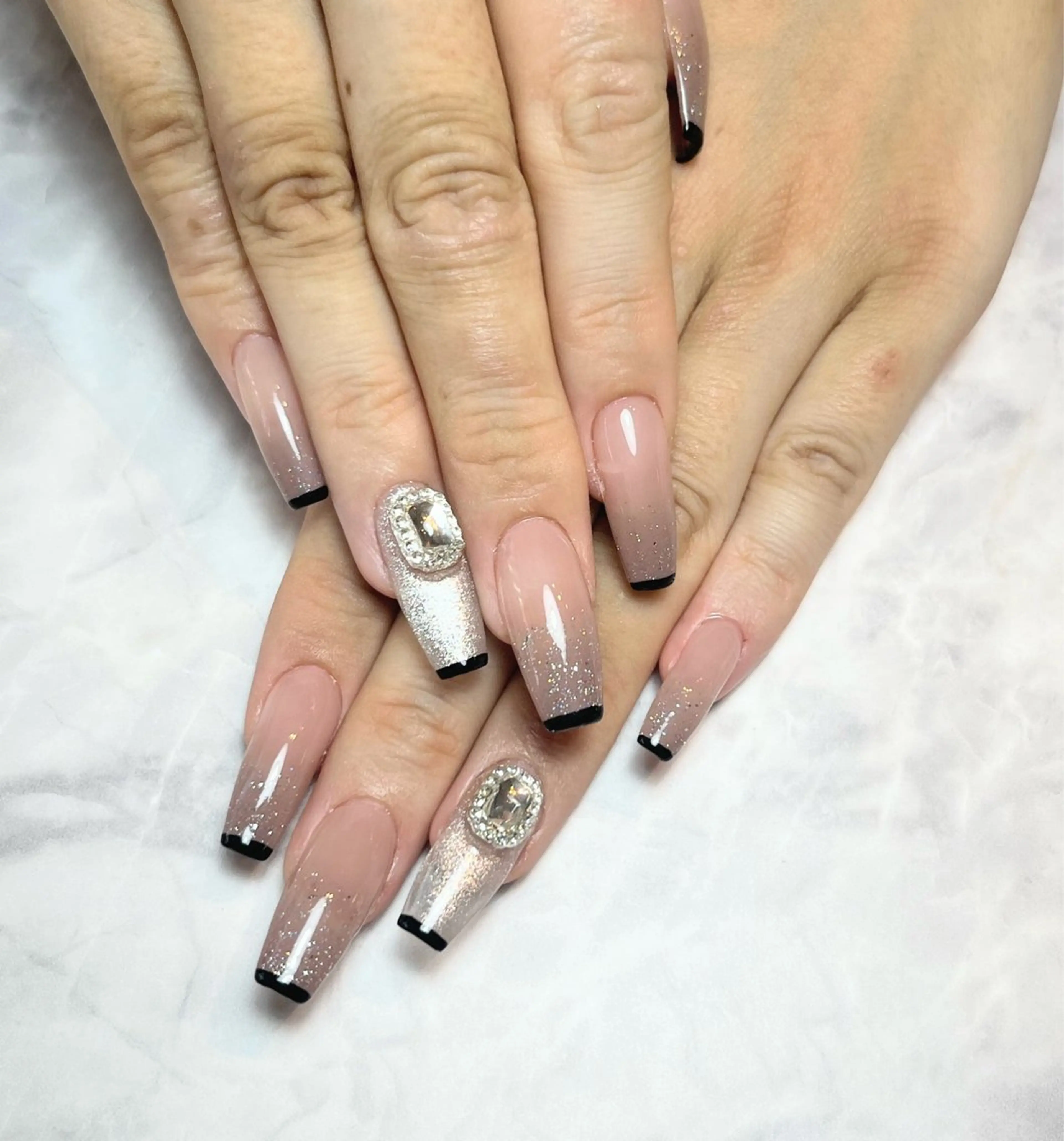 ネイル 7nail所属・なんば7nail YUZUHAのネイルデザイン