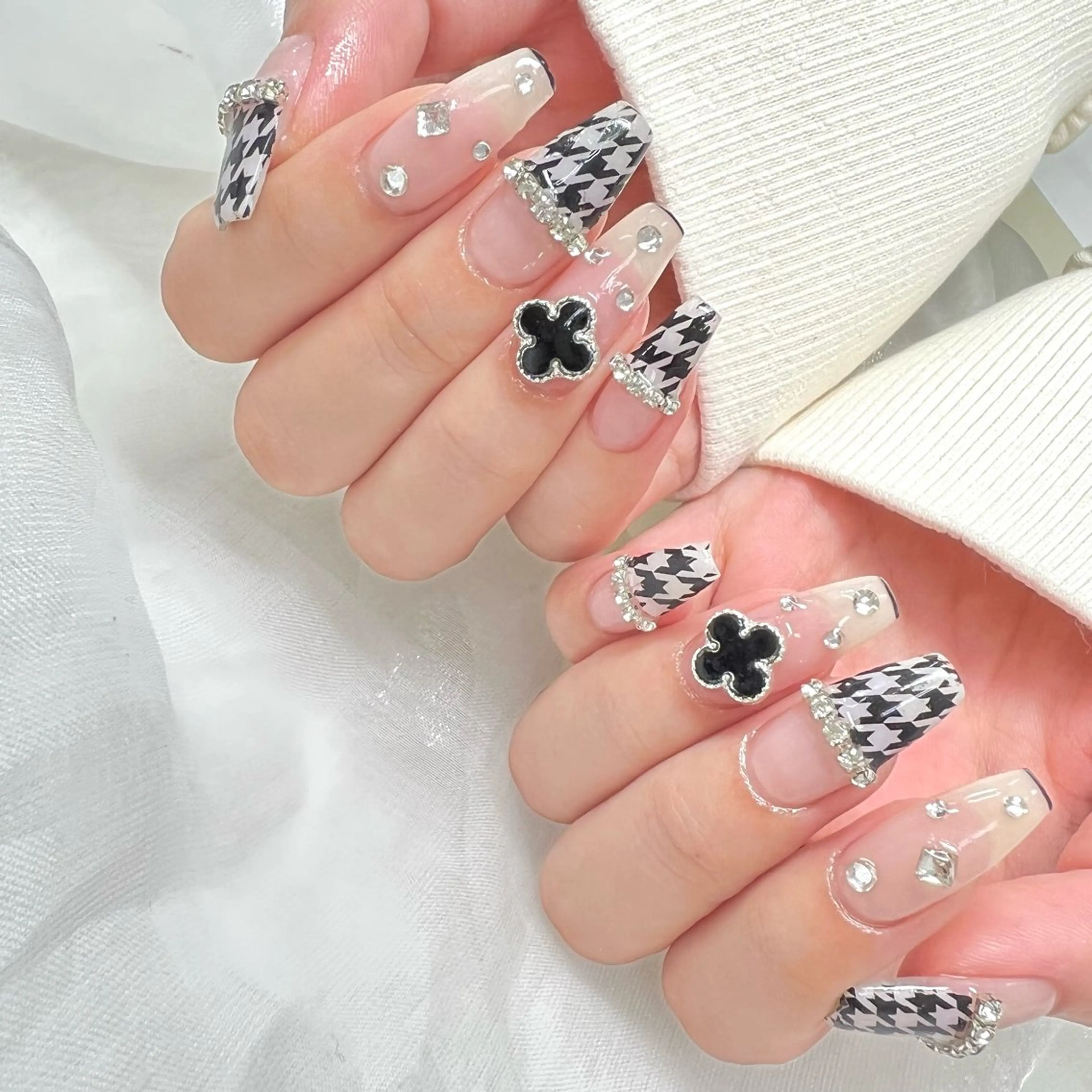 ネイル lumiereva nail salon所属・Lumiereva nail salonのネイルデザイン