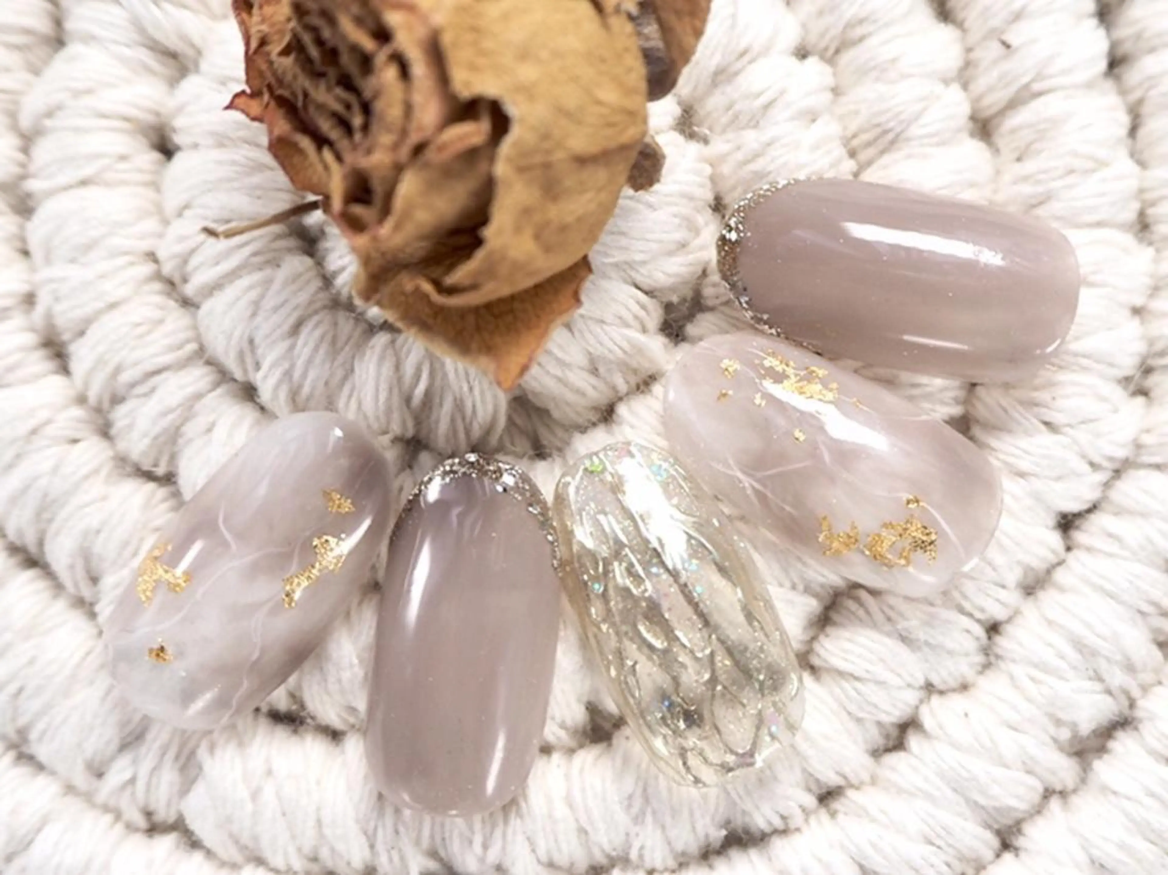 ジェルネイル☆ゴージャスコース☆店内サンプルから♪カラー変更🆗 パラジェルベース変更🆗の写真