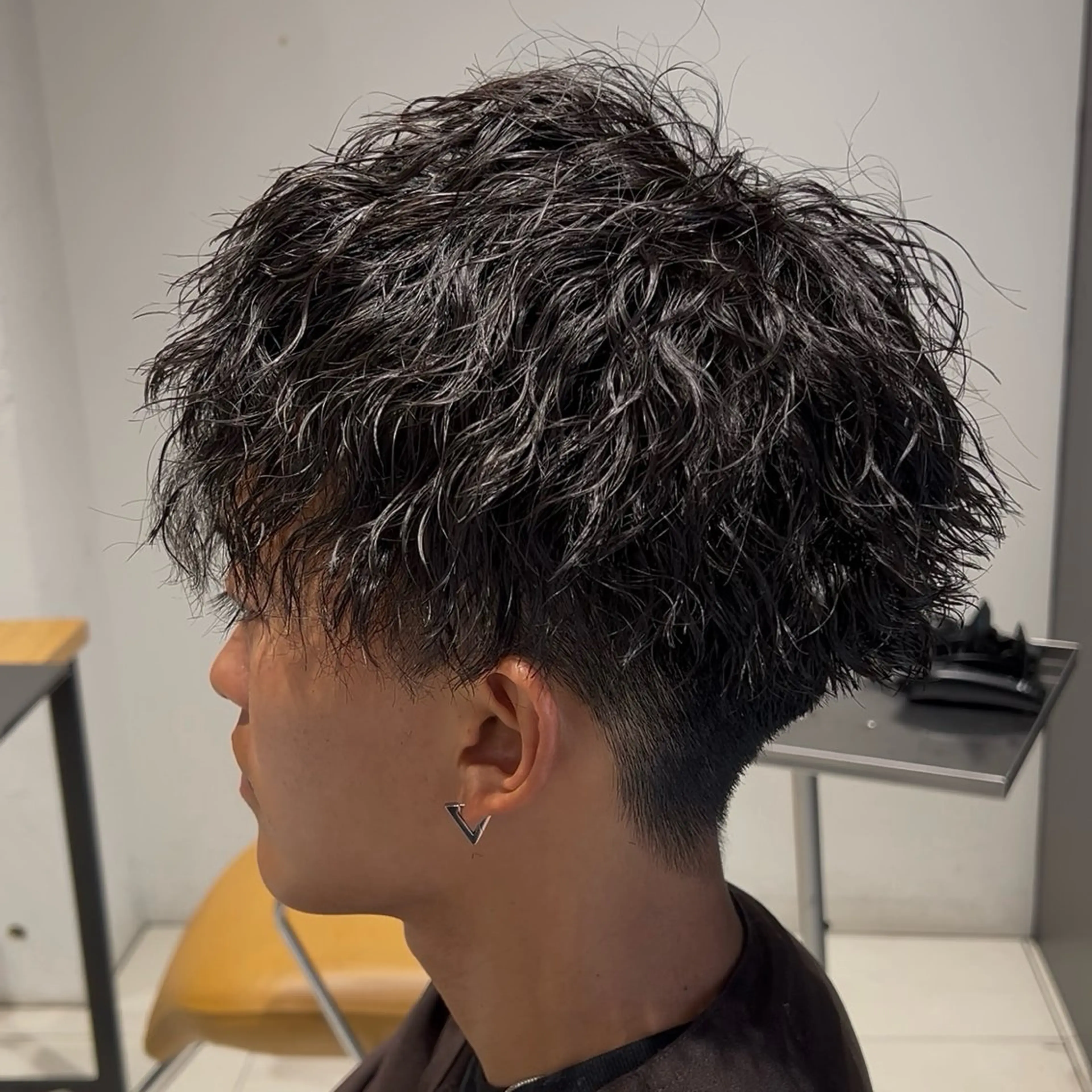 パーマ メンズ メンズパーマ ツイストスパイラルパーマ スパイラルパーマ カット パーマ メンズパーマは私一択 佐藤有紀のヘアスタイル