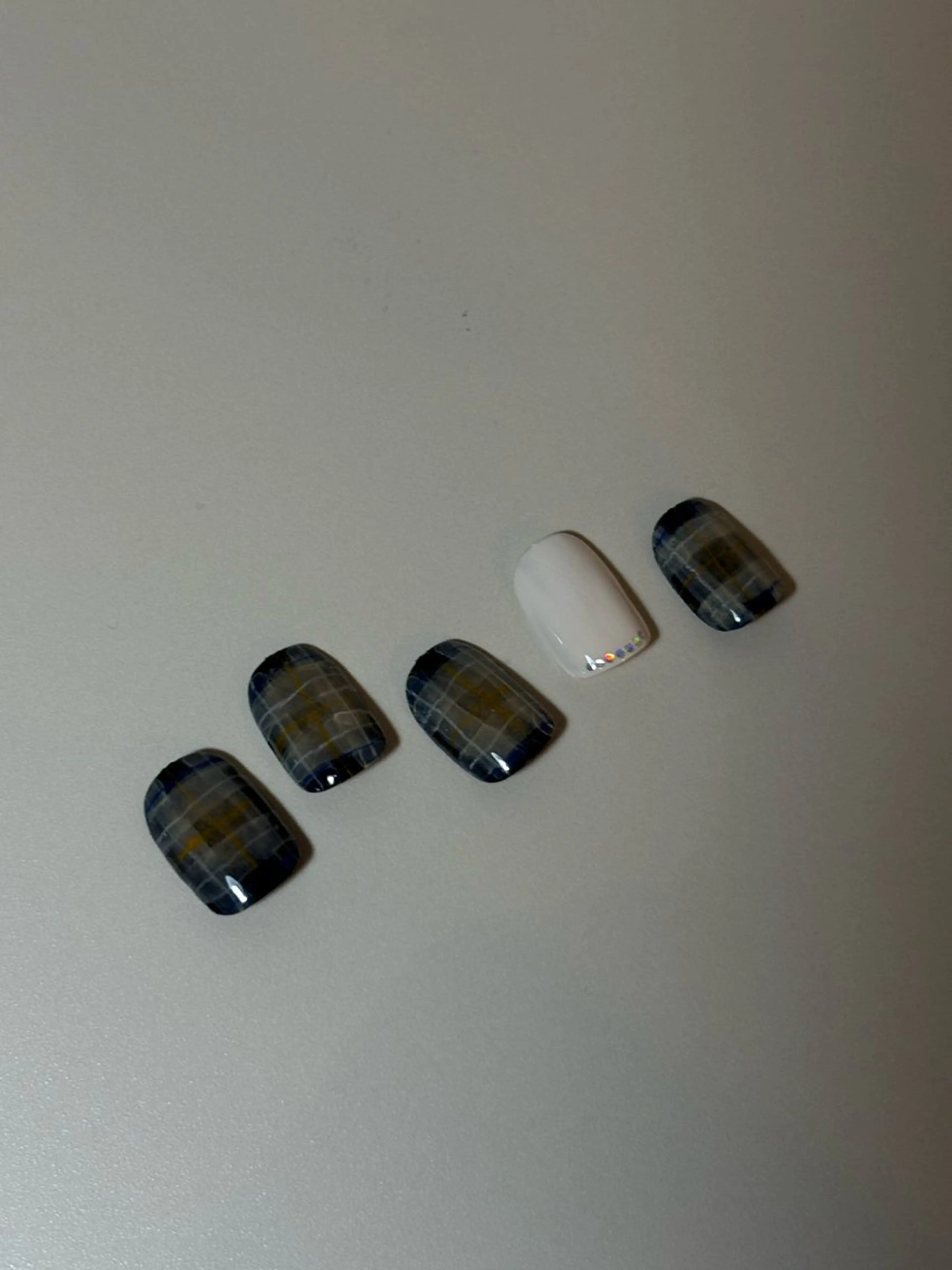 ネイル ハンドネイル NUE kyokoのネイルデザイン