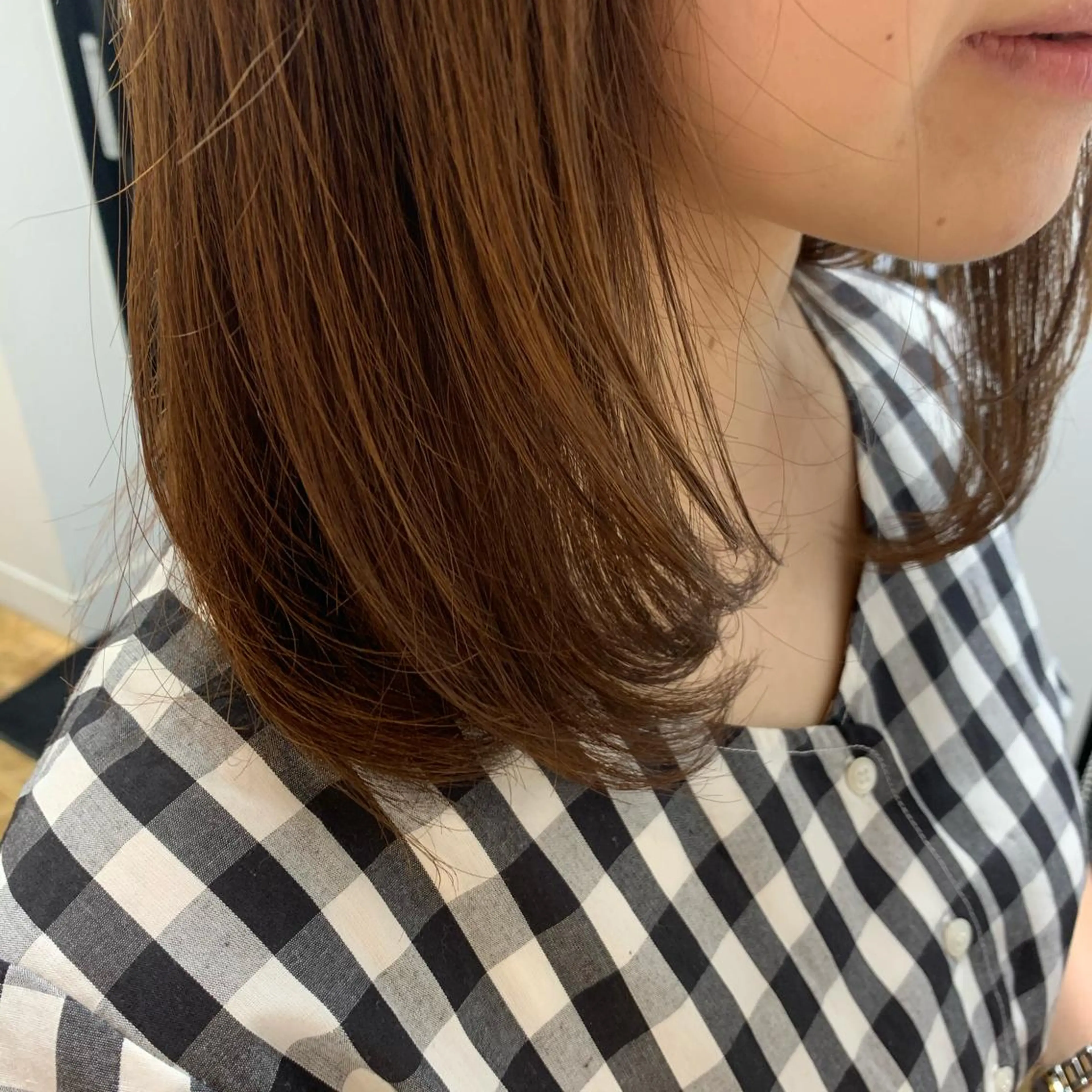 ミディアム レイヤーカット 小顔カット BE EREA  PREMIATA所属・蓼沼 由莉のヘアスタイル