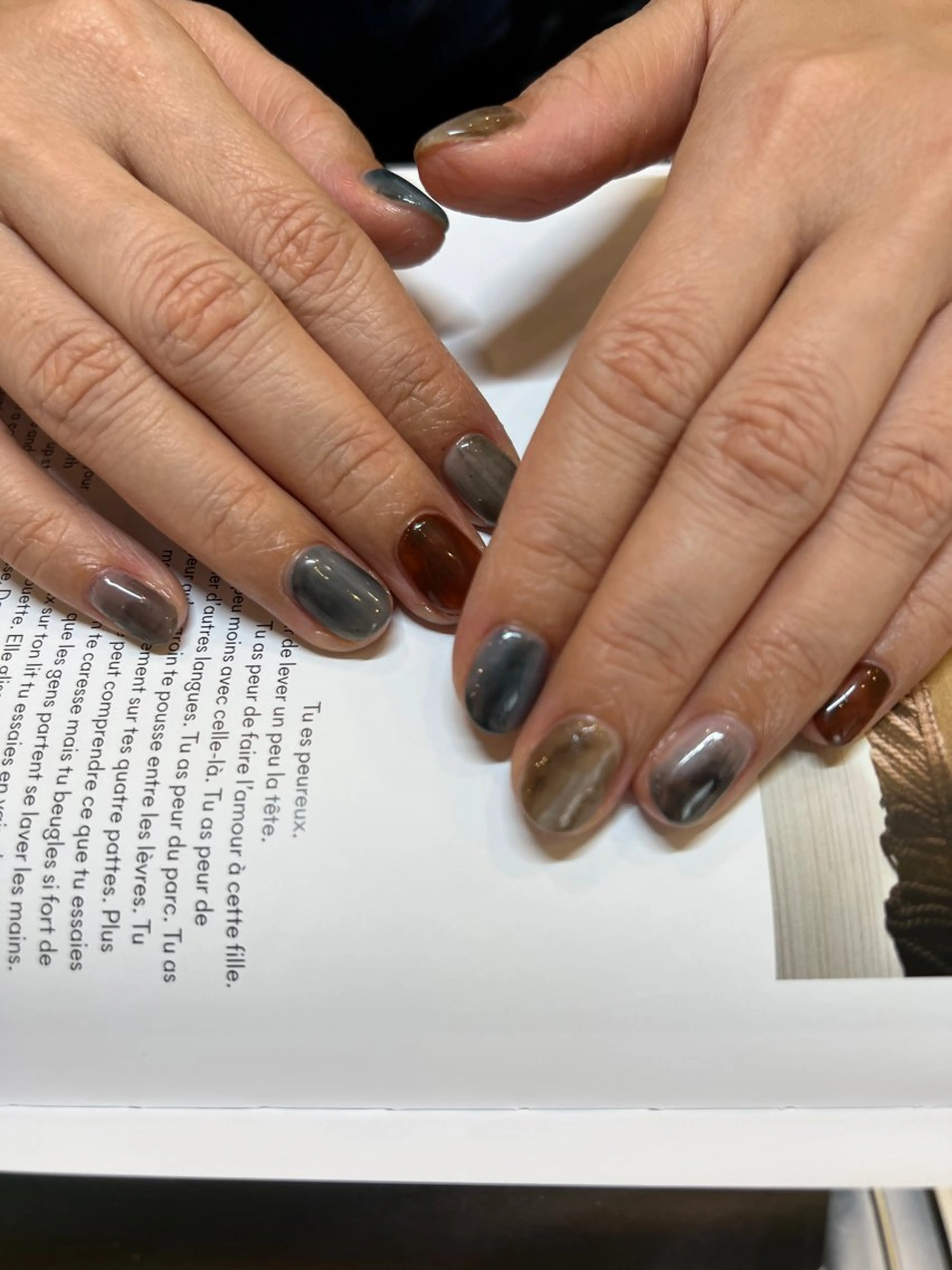 ネイル アートネイル ニュアンスネイル Ri.nail オクマトモカのネイルデザイン