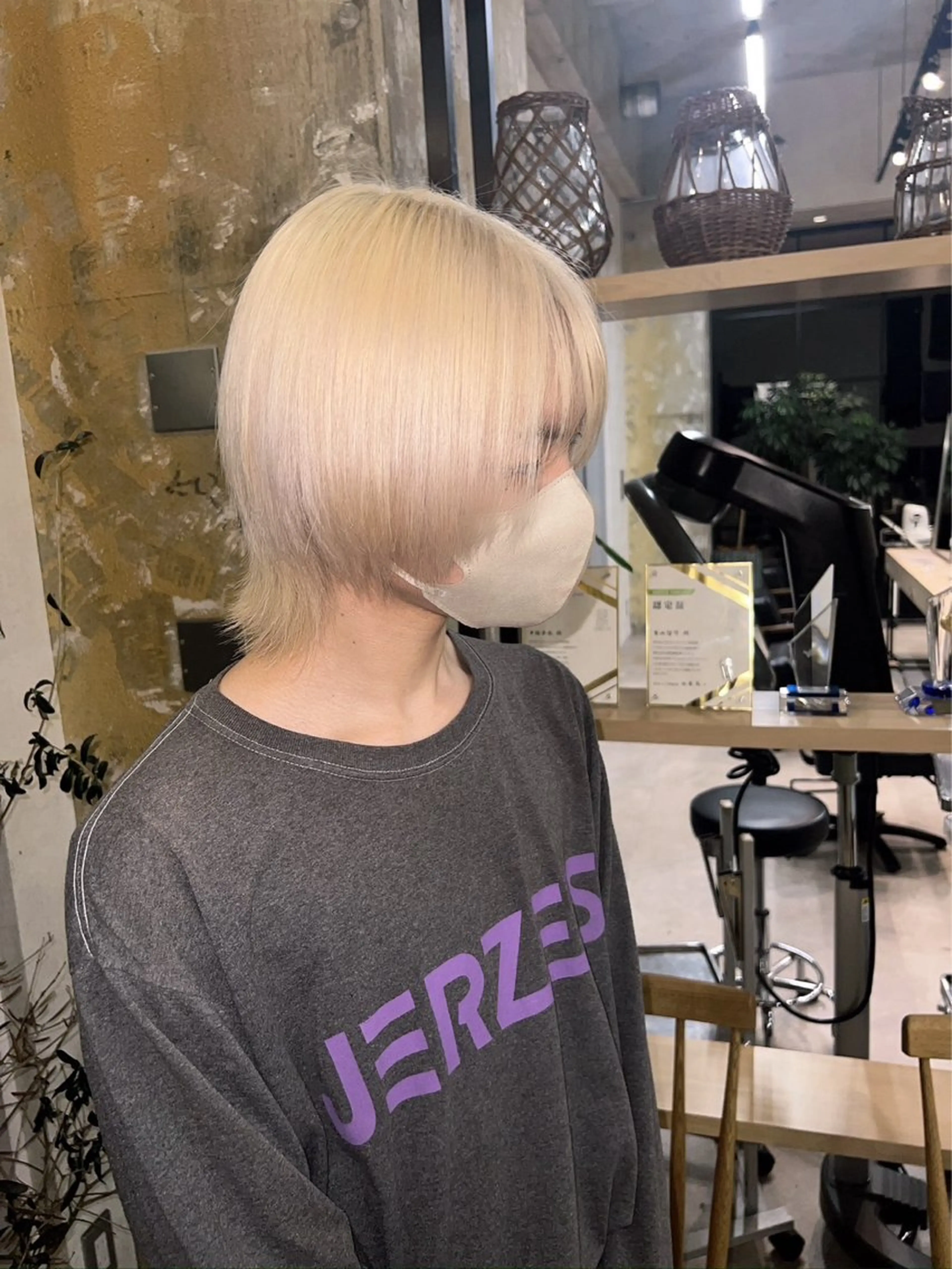 ショート 艶カラー🌟 kanonのヘアスタイル