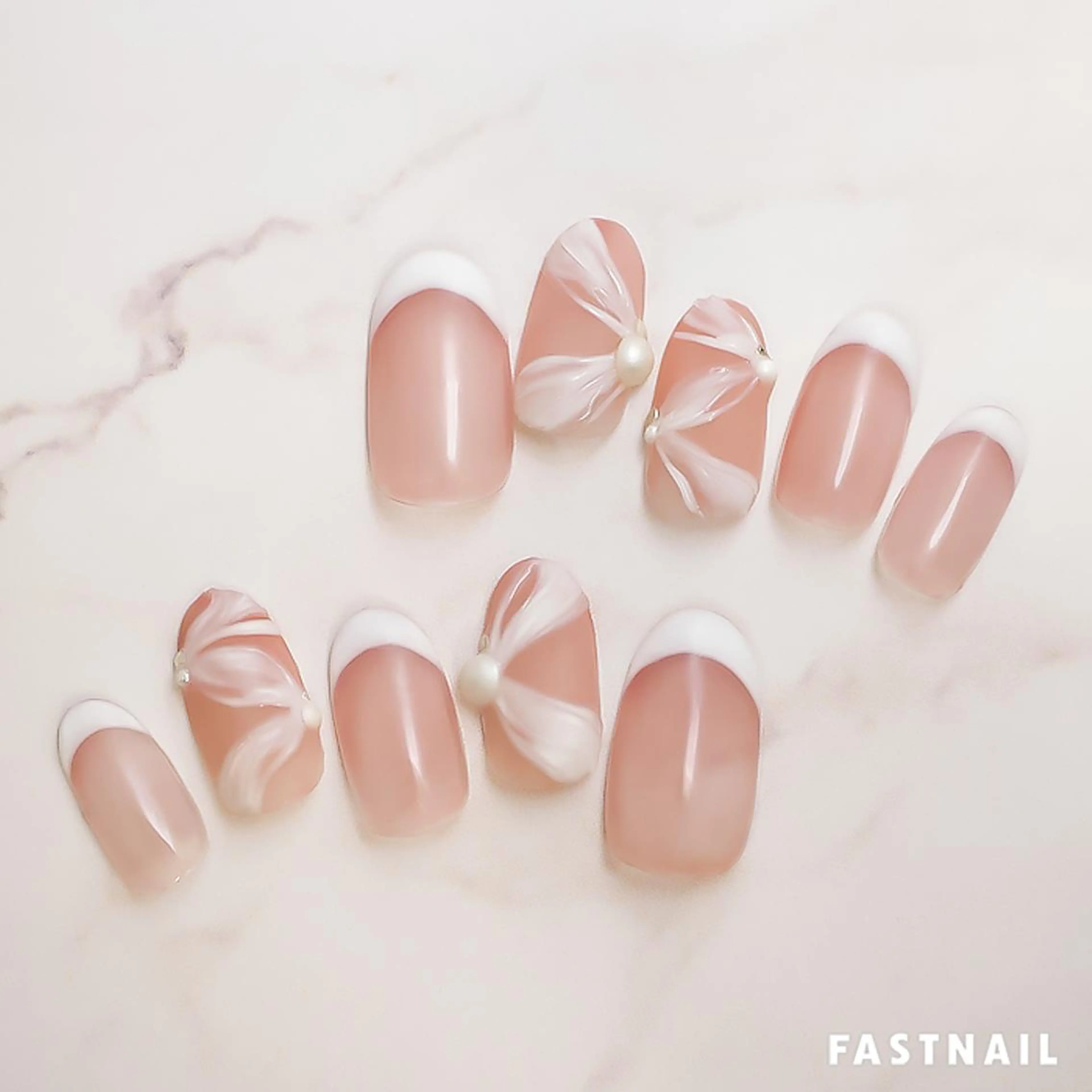 ネイル ファストネイル　ロコ 志免のネイルデザイン