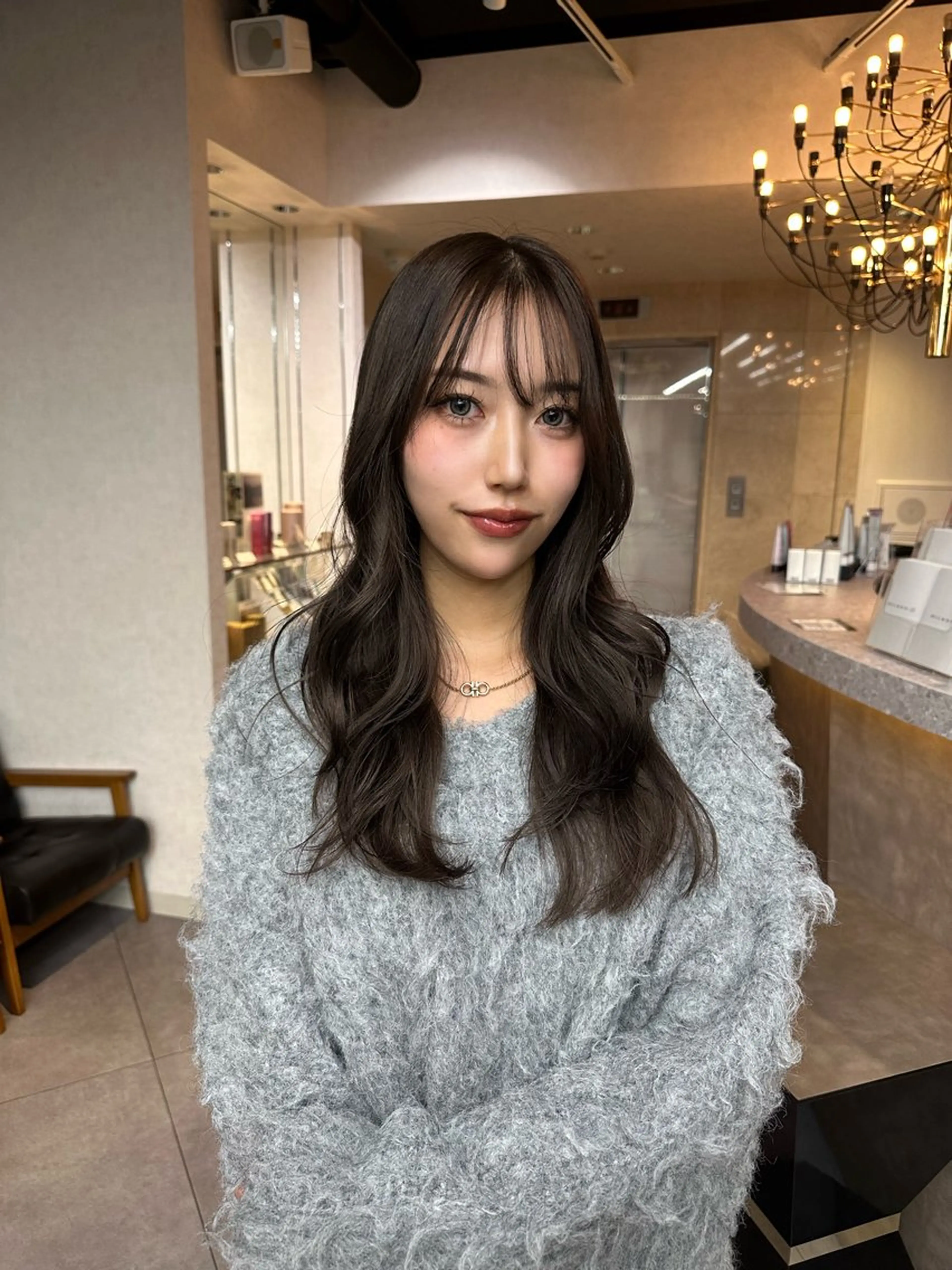 ロング カラー カット ヘアカラー トリートメント 韓国/レイヤー/ 透明感🩶ひかる🩶のヘアスタイル