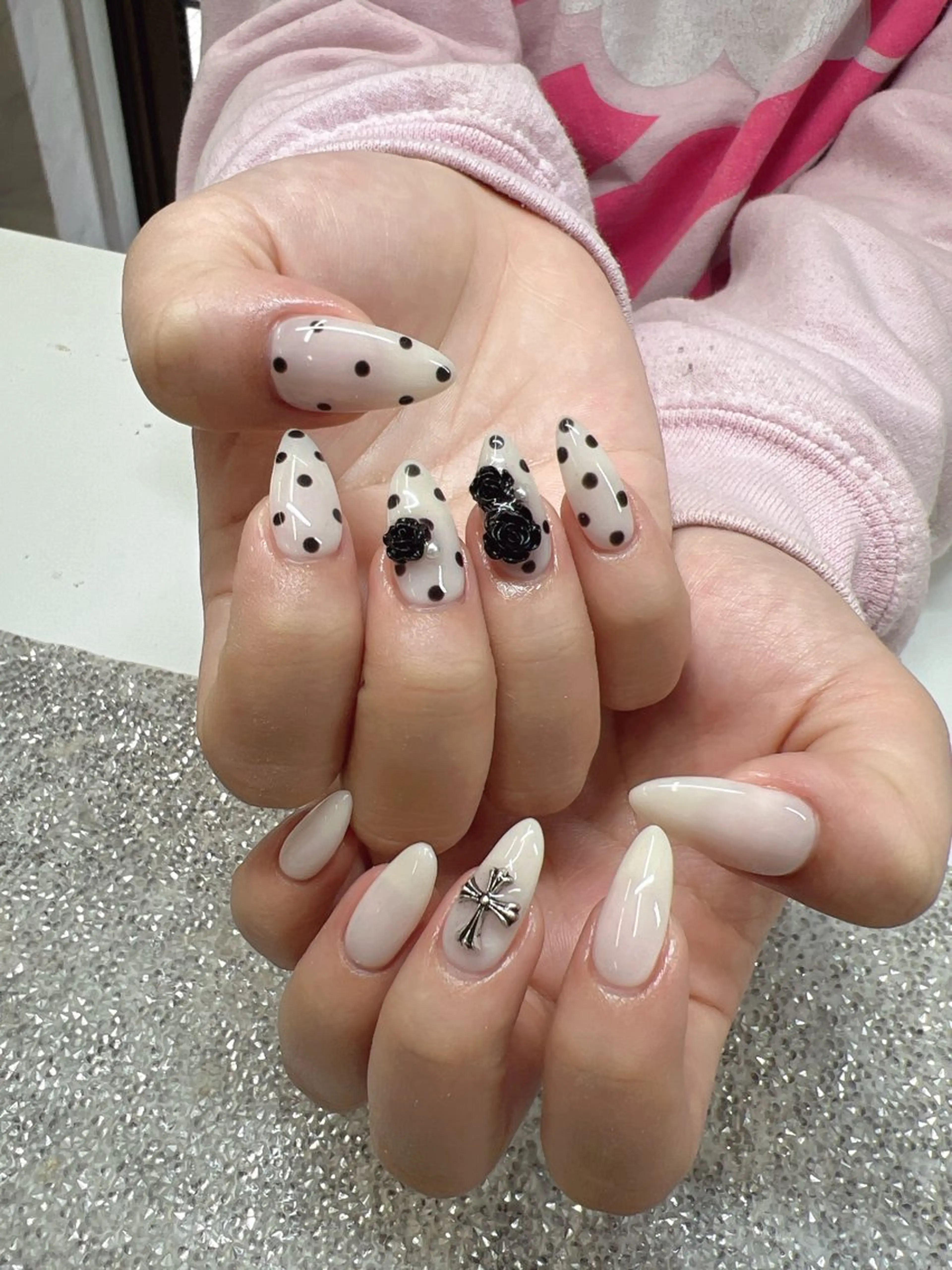 ネイル Guarendo錦糸町店所属・ガレンドウ 白澤 愛子のネイルデザイン