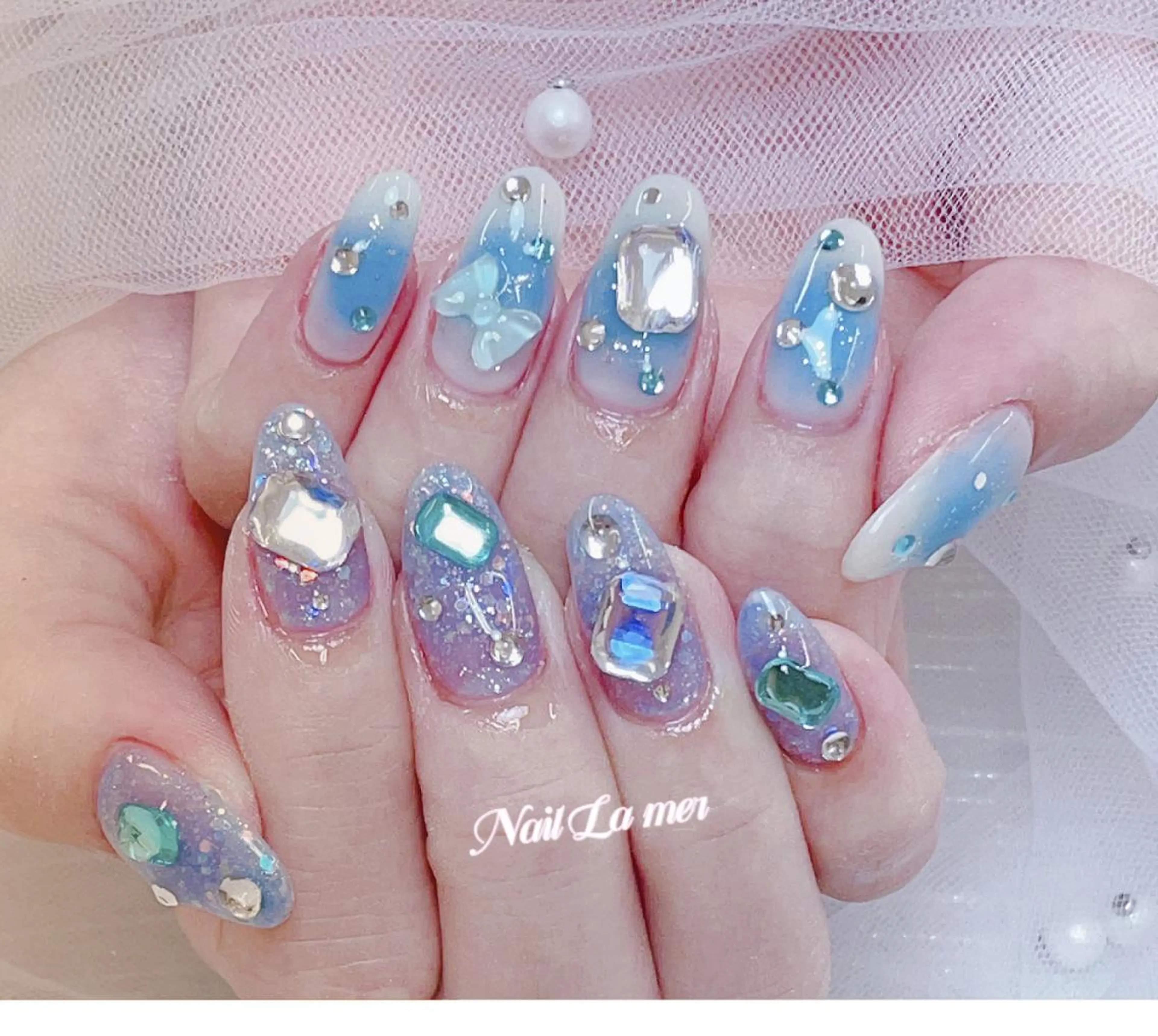 ネイル ✨荒木 🌙のネイルデザイン