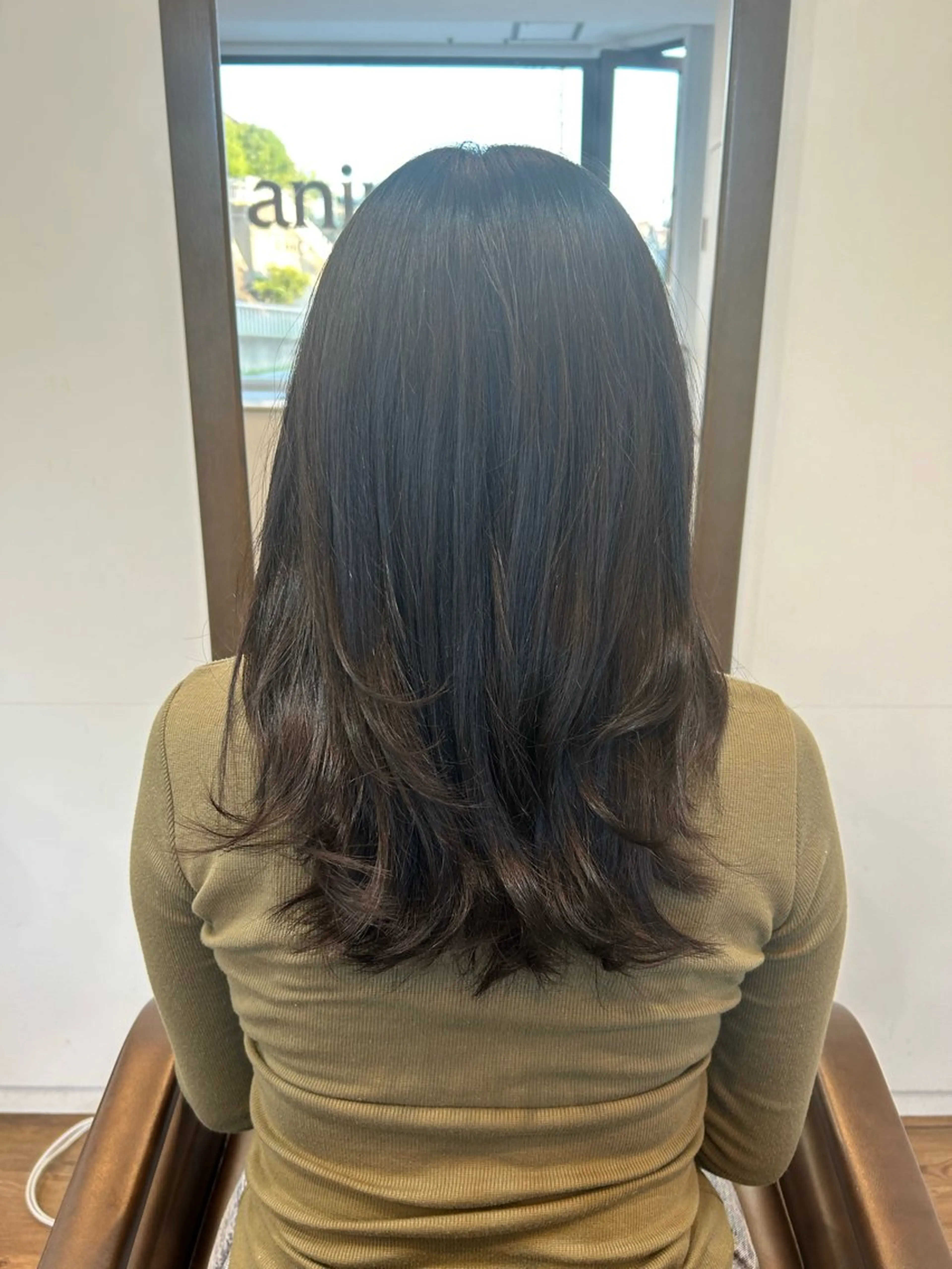 ロング 北山 美穂のヘアスタイル