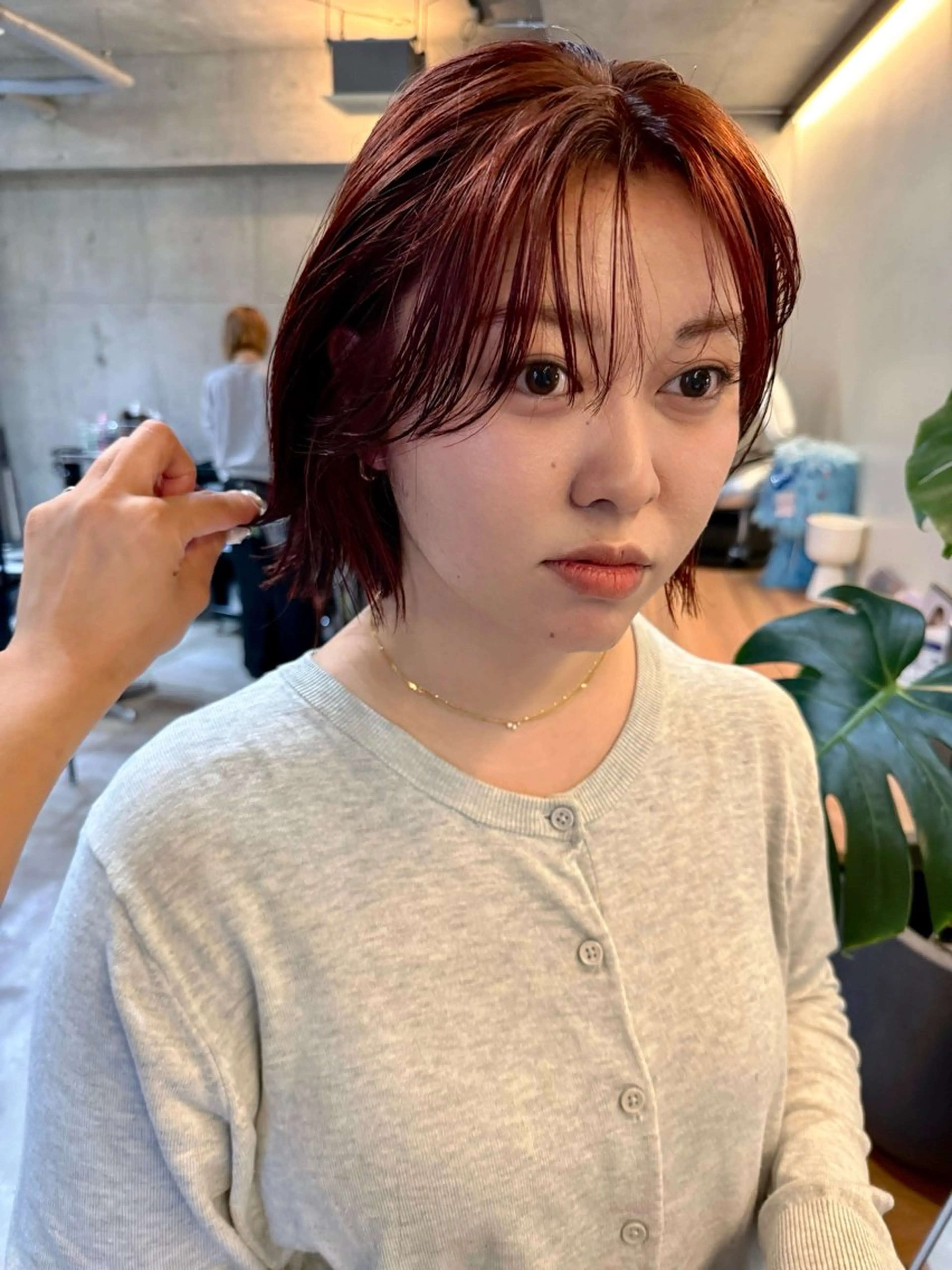 ショート レッドブラウン カット ヘアカラー レイヤーカット\ウル フ　chinatsuのヘアスタイル