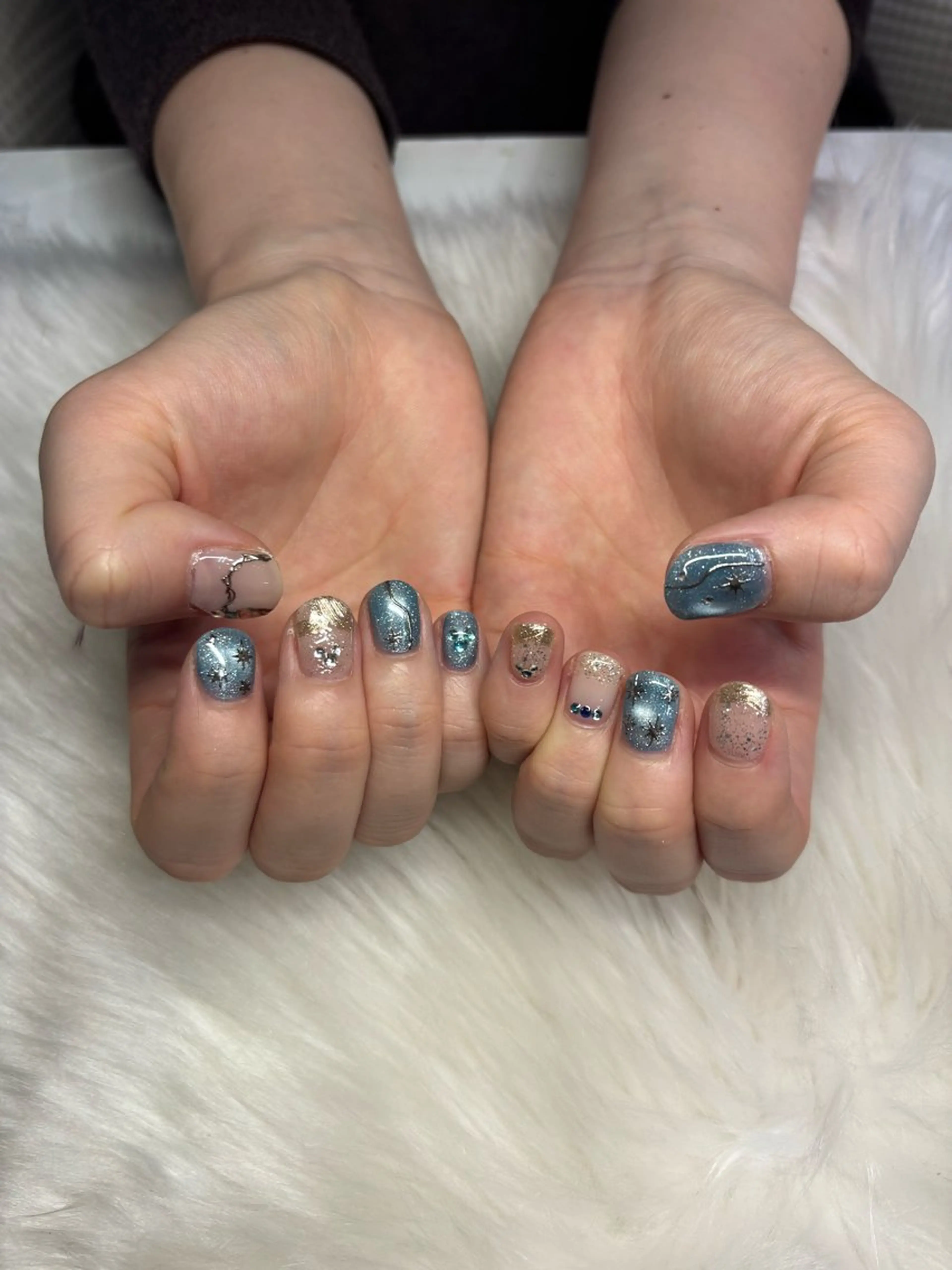 ネイル ハンドネイル 長坂 若菜のネイルデザイン