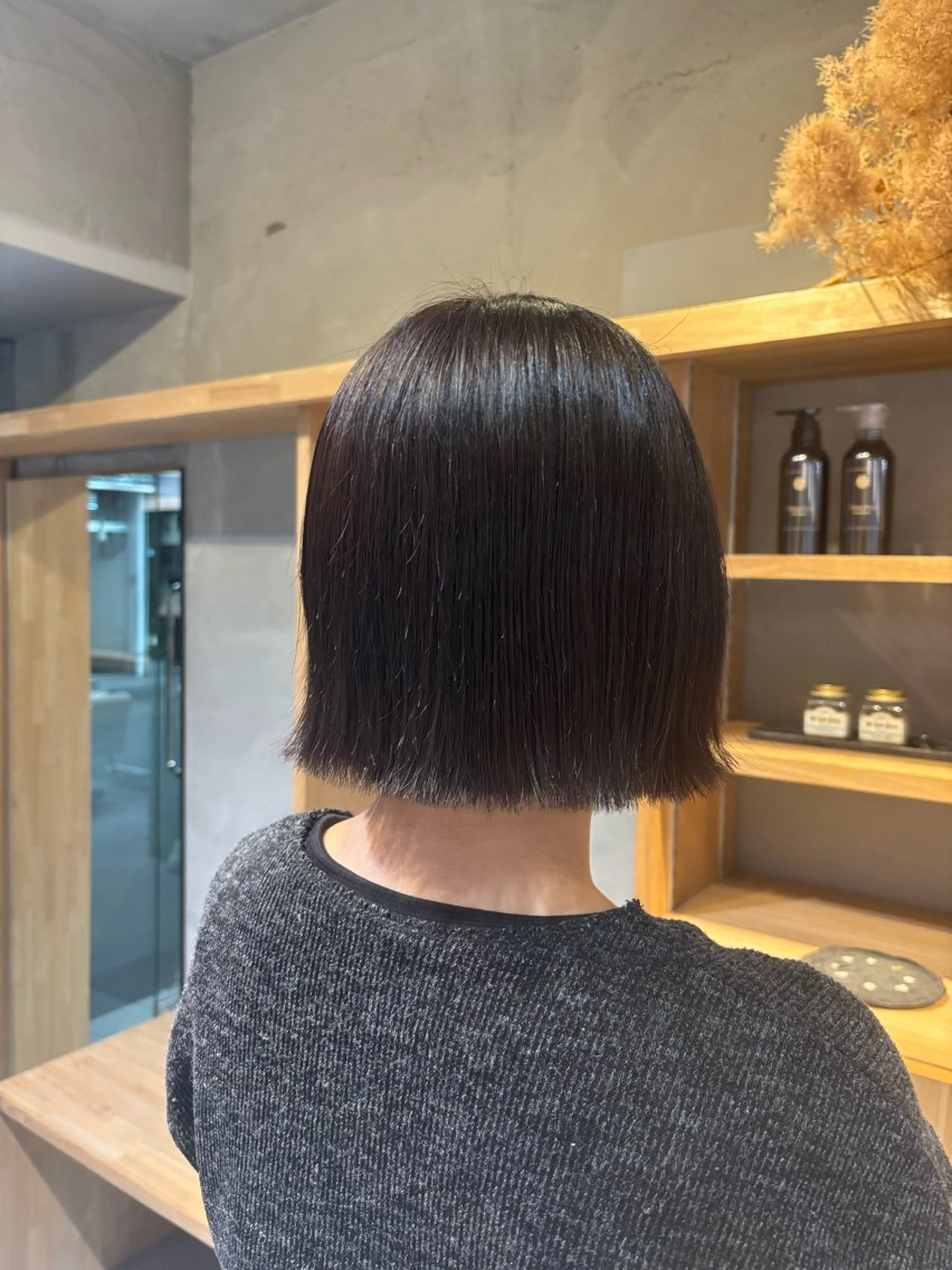 ミディアム Ashe　oleng所属・オモヤ ウタノのヘアスタイル