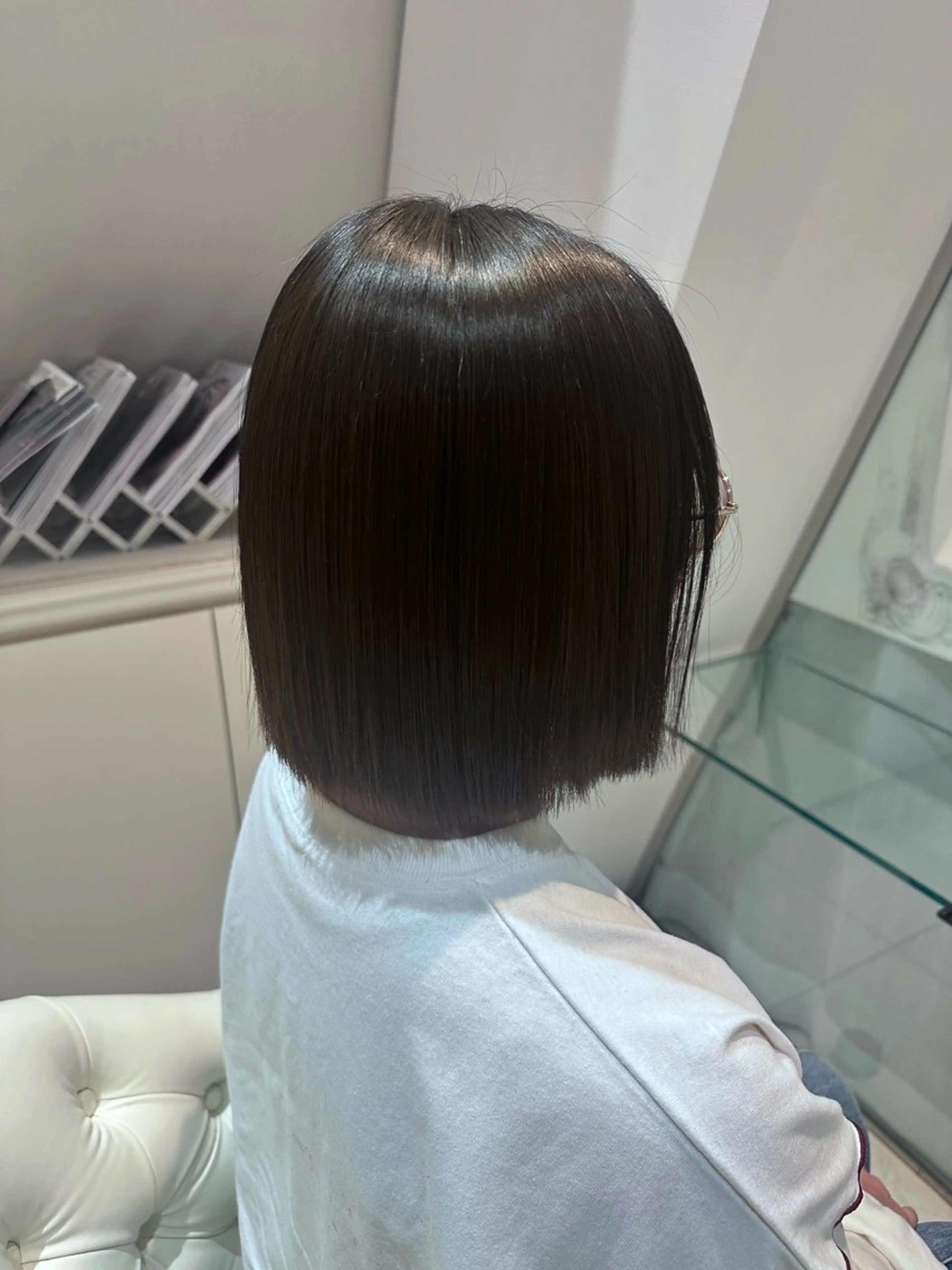 ミディアム パーマ ボブ 縮毛矯正 半田 陽菜のヘアスタイル