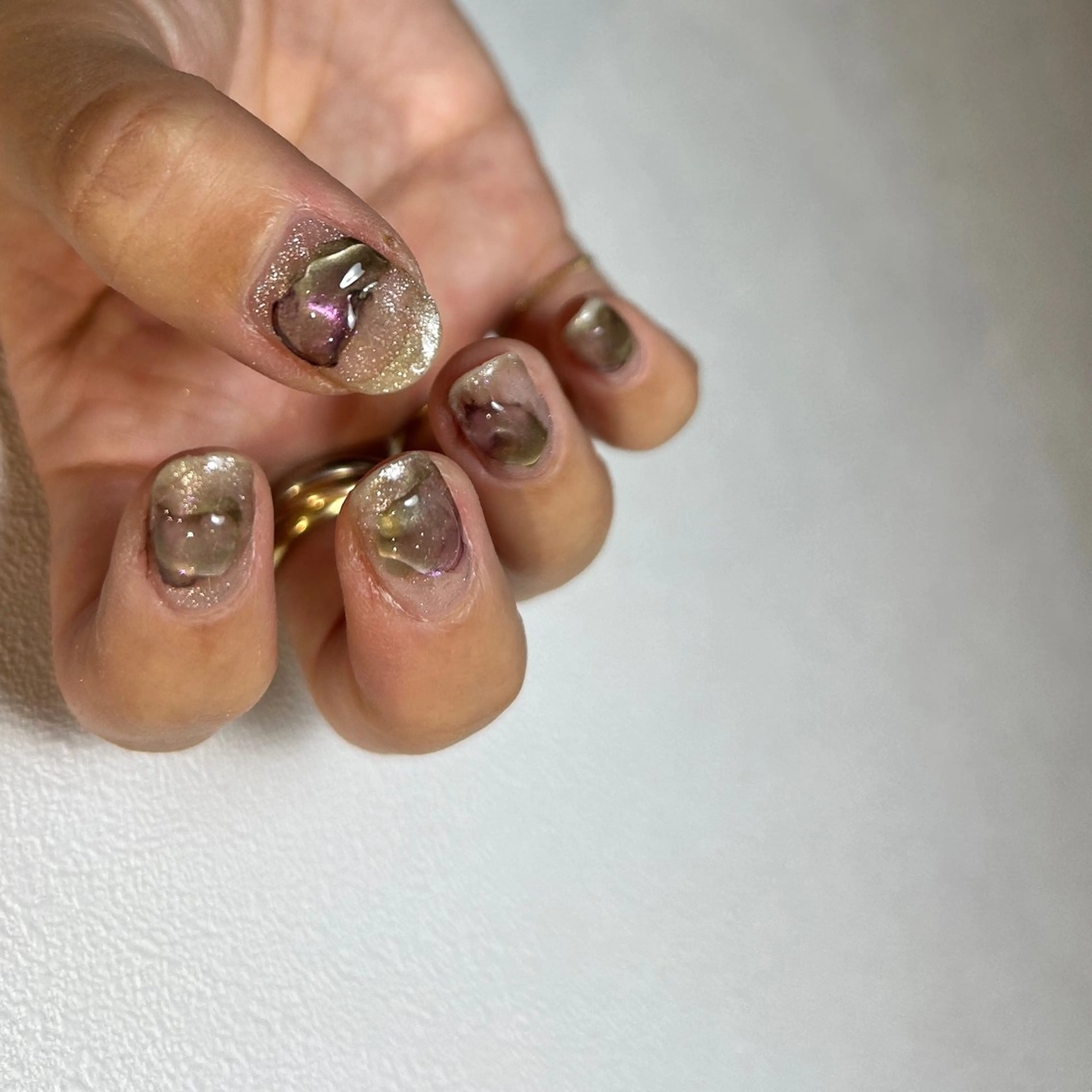 ネイル ハンドネイル NINEnami ニュアンスネイルのネイルデザイン