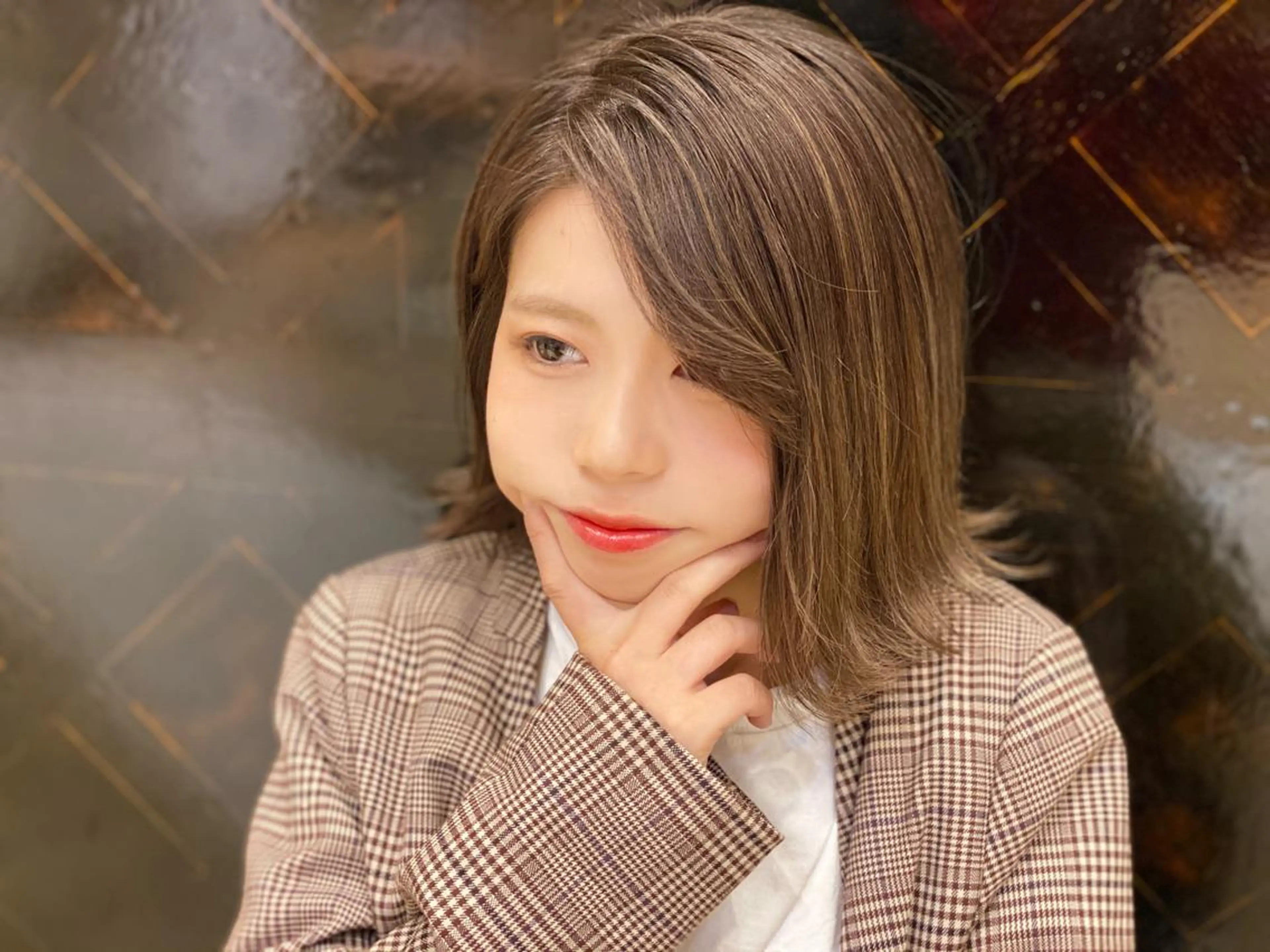 ショート カラー ブリーチ グラデーションカラー グレージュ ハイライトカラー ハイライト ヘアカラー 透明感カラー ボブ ミディアム 齊木勇人のヘアスタイル