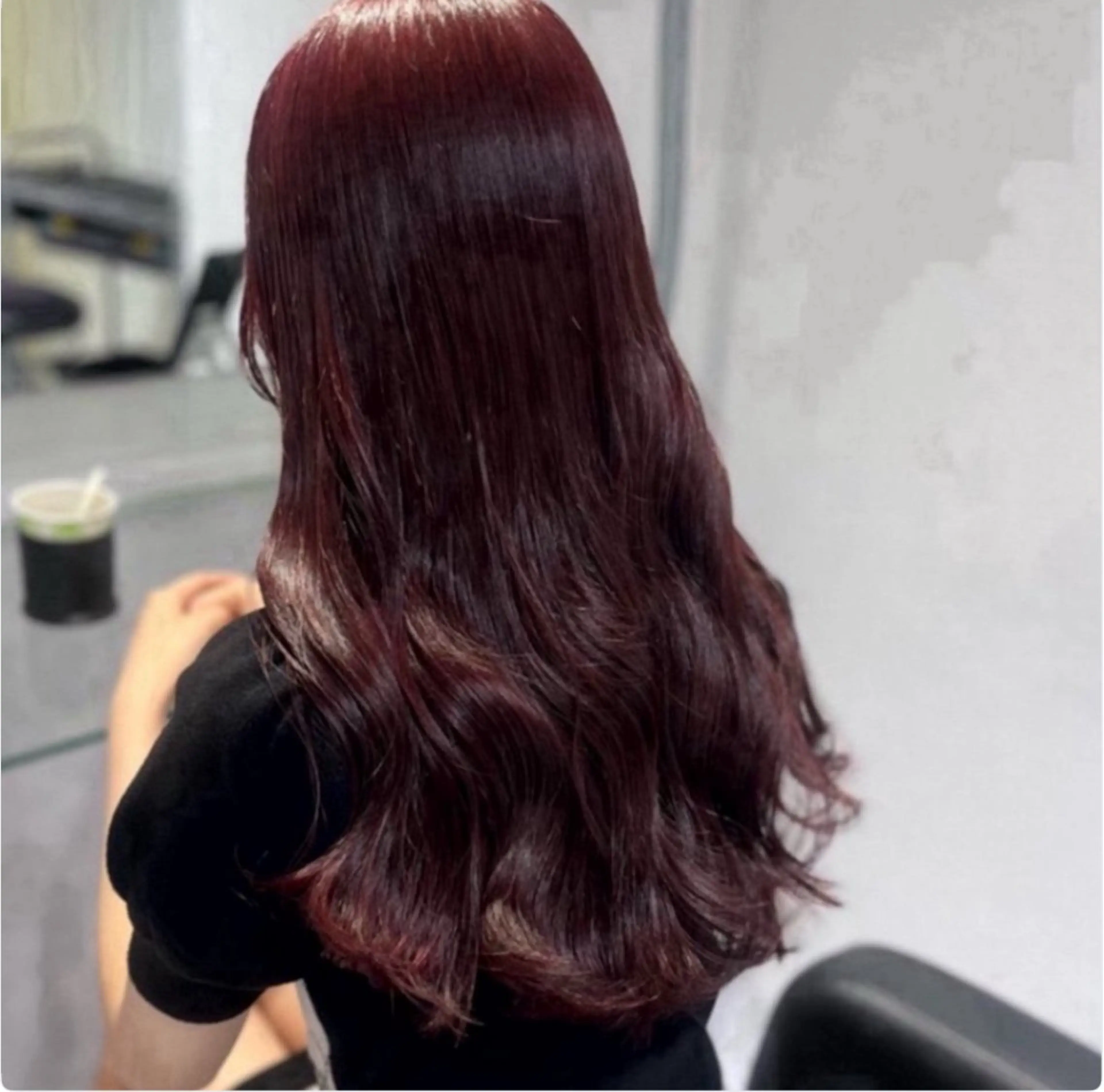 ロング カラー 🫧うる艶トレンド 🫧透明感カラーのヘアスタイル