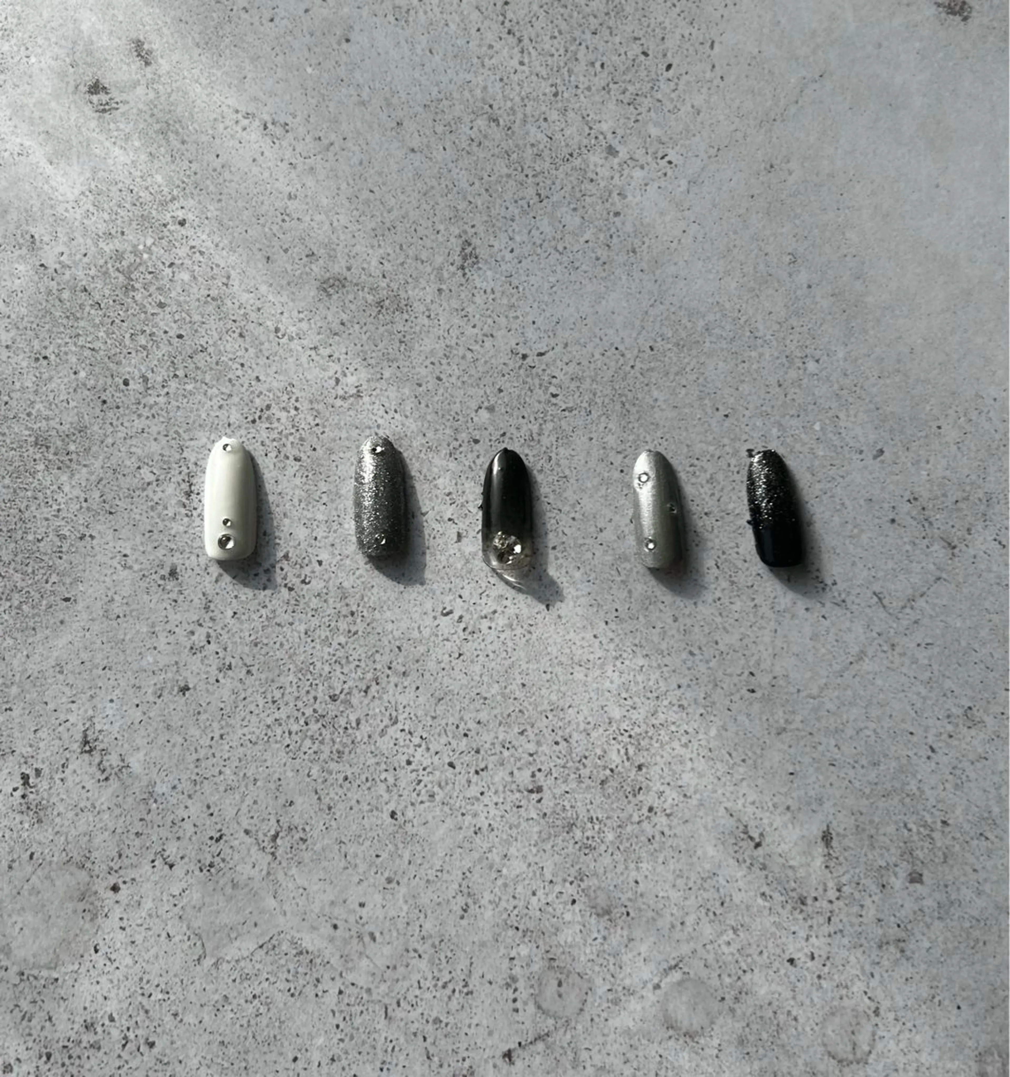 ネイル セプトアカデミー 𝐌𝐈𝐊𝐔のネイルデザイン