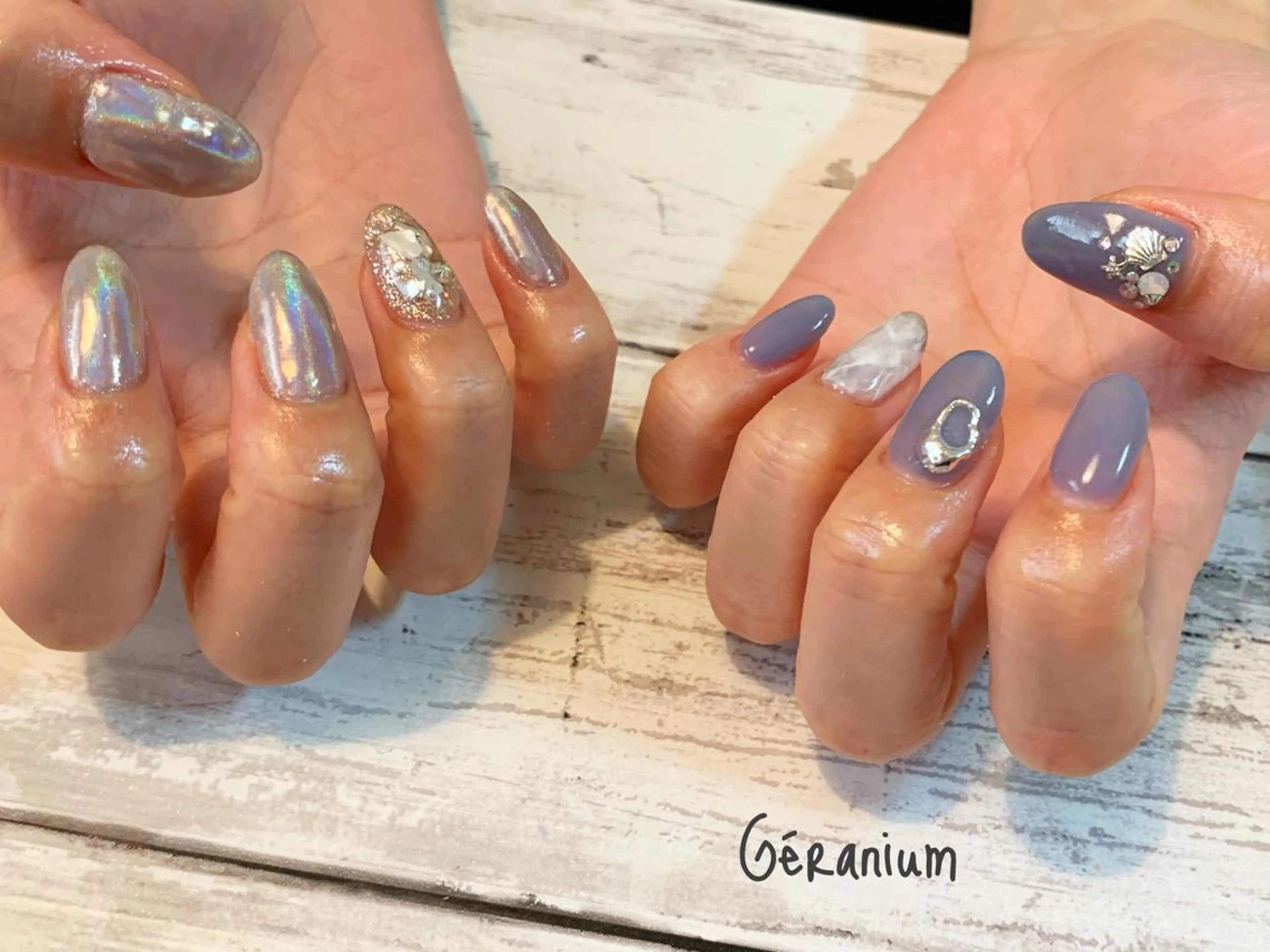 ネイル ハンドネイル フットネイル GéRanium Harukaのネイルデザイン