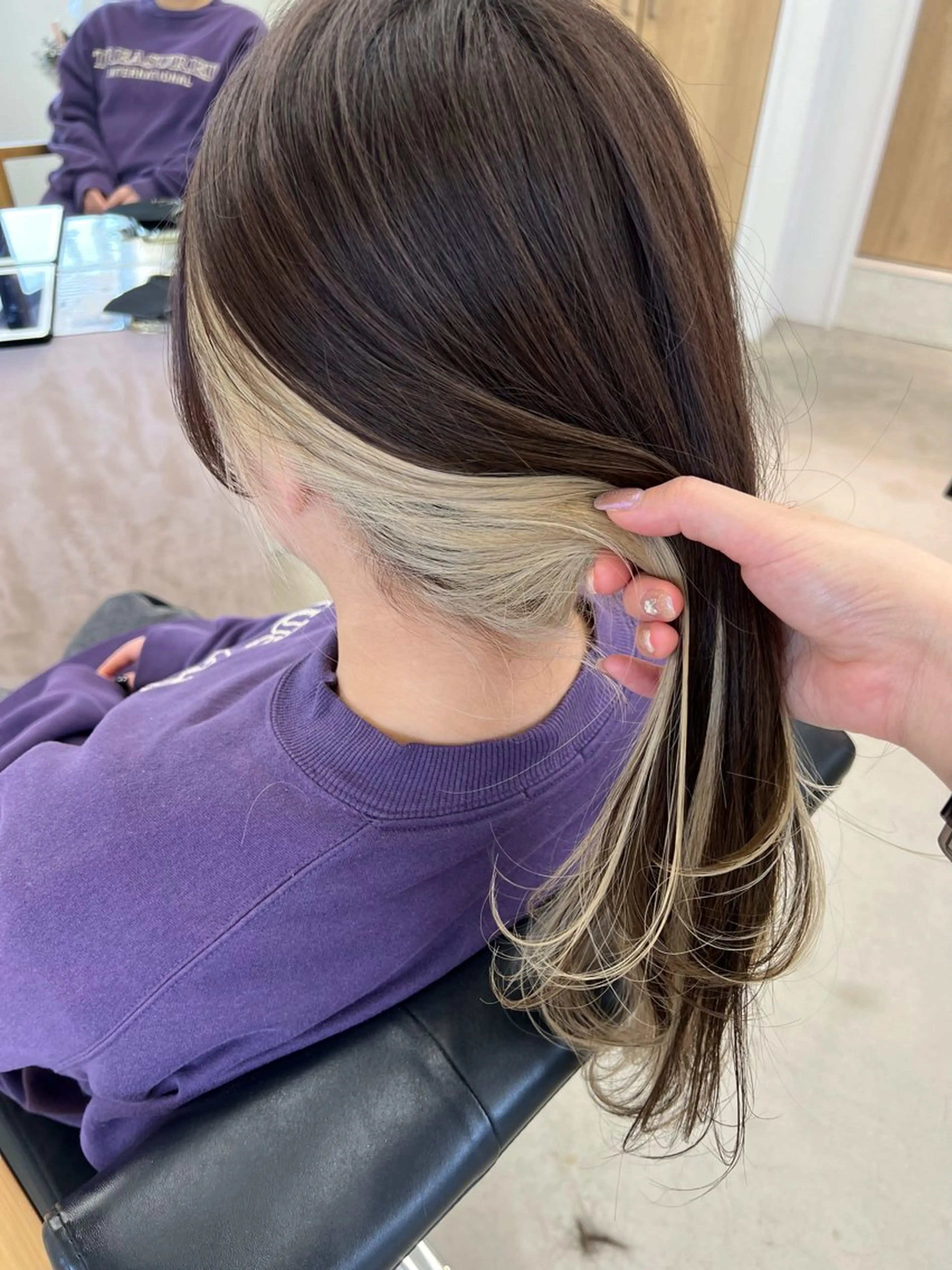 ロング カラー vince. moekoのヘアスタイル