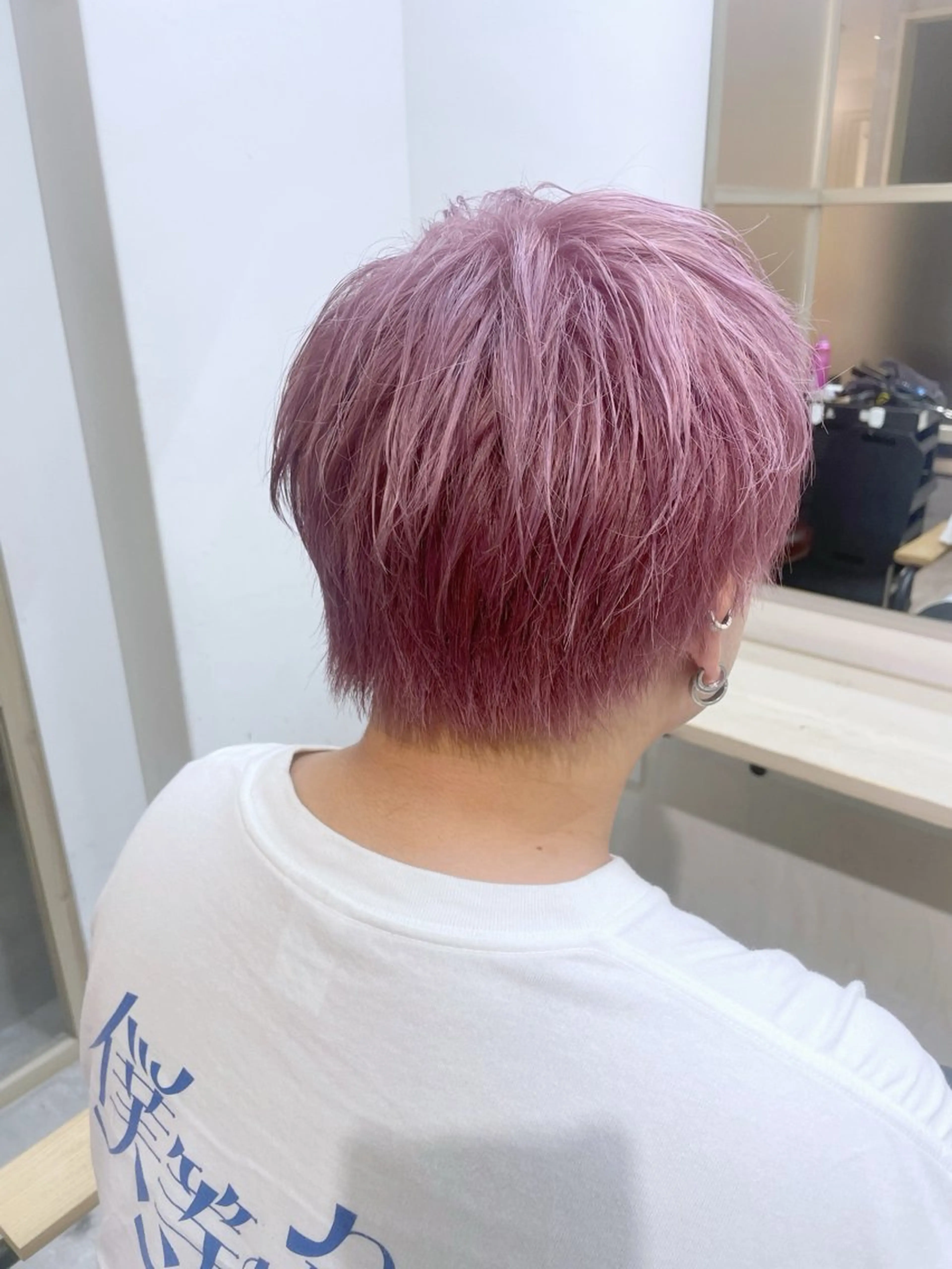 ミディアム カラー メンズ メンズブリーチ ブリーチ カット ヘアカラー トリートメント EMANON新宿南口所属・🦄ケアブリーチ・ ウルフ・レイヤー🦄のヘアスタイル