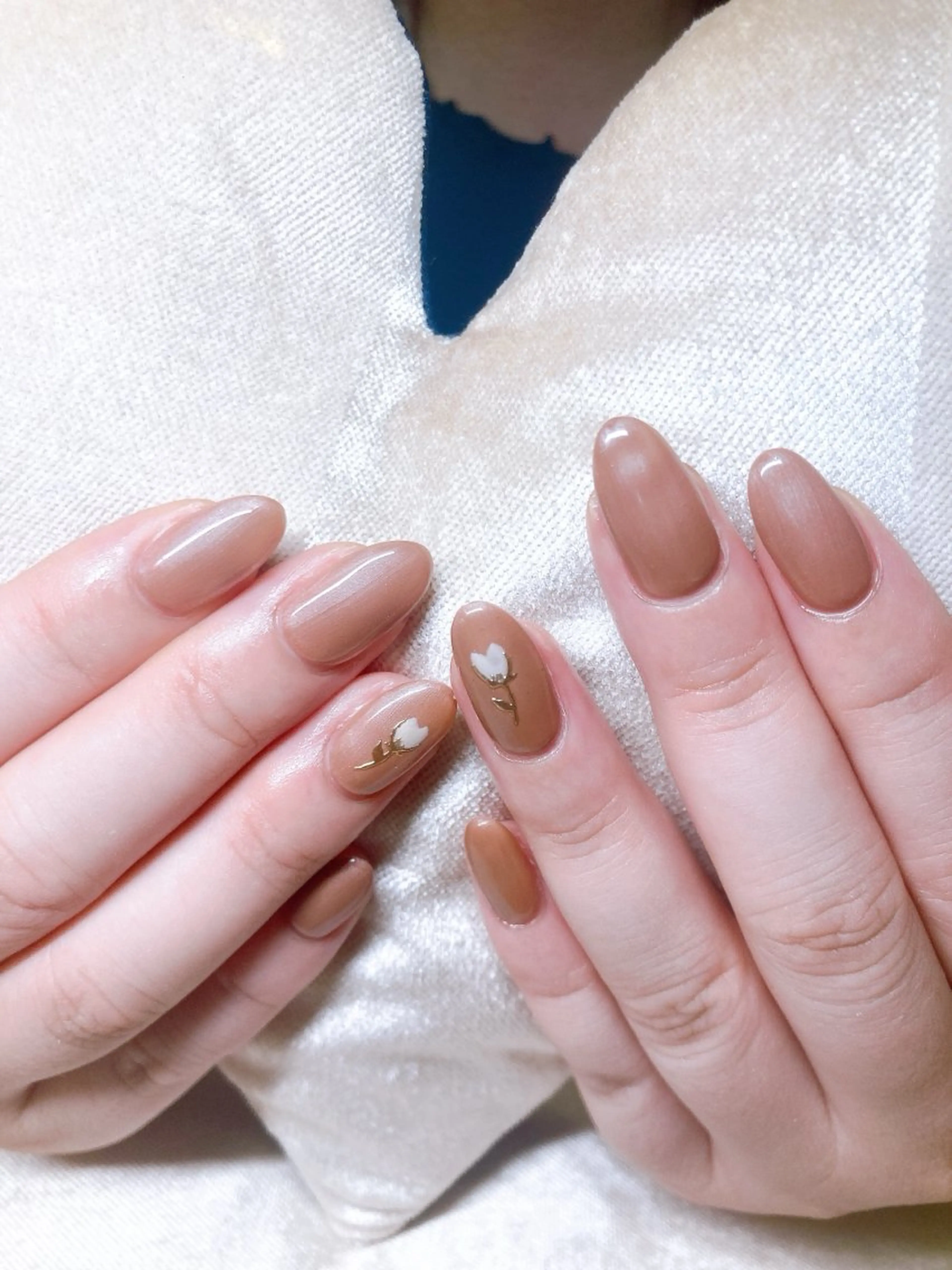 ネイル ECLAT エクラ所属・寺山 千鶴のネイルデザイン