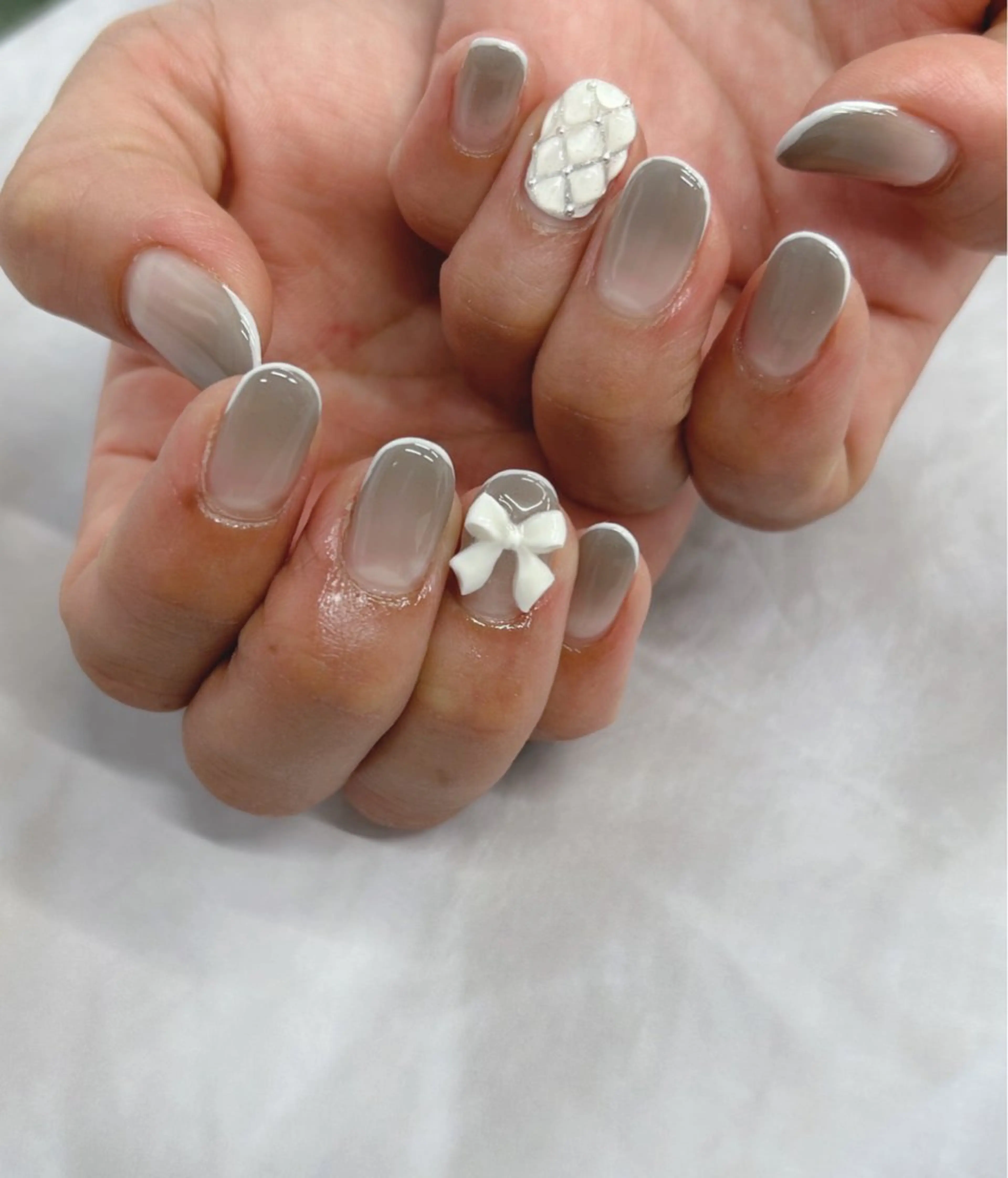 ネイル リボン ハンドネイル Nail Salon agré所属・agré ネイルサロン　アグレのネイルデザイン