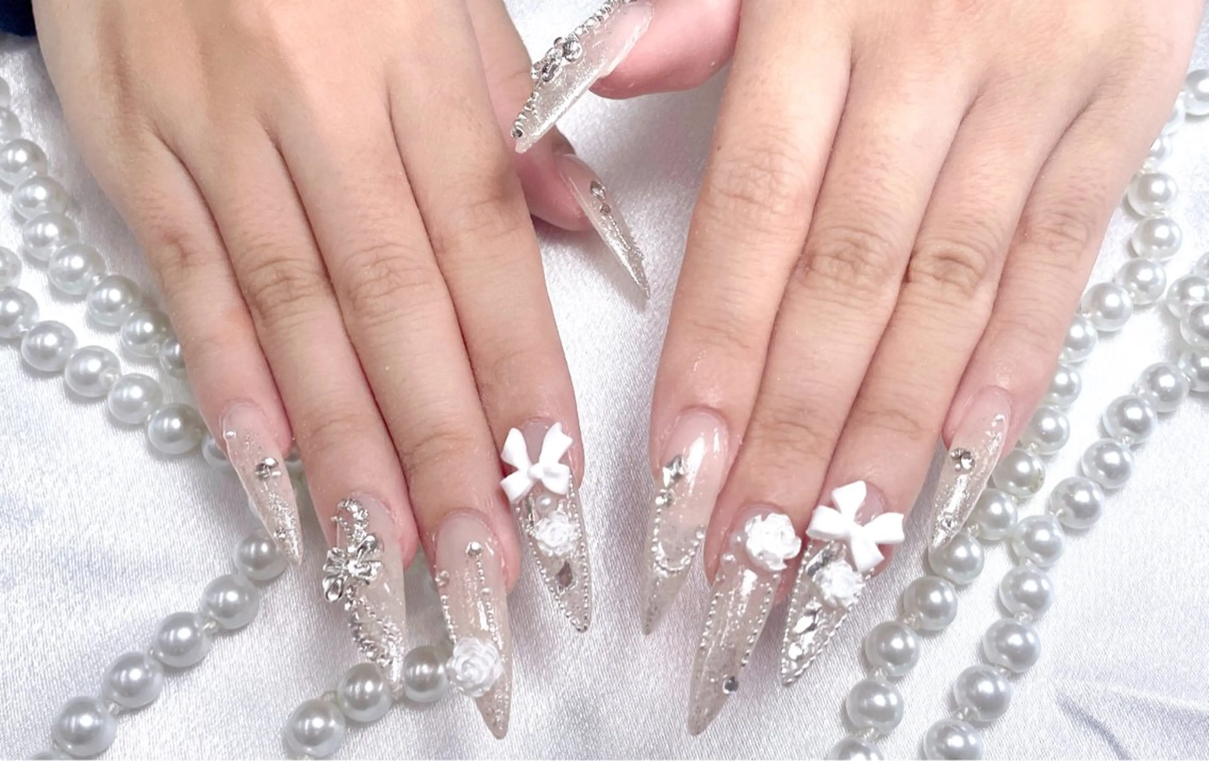 ネイル チョウ チョウのネイルデザイン