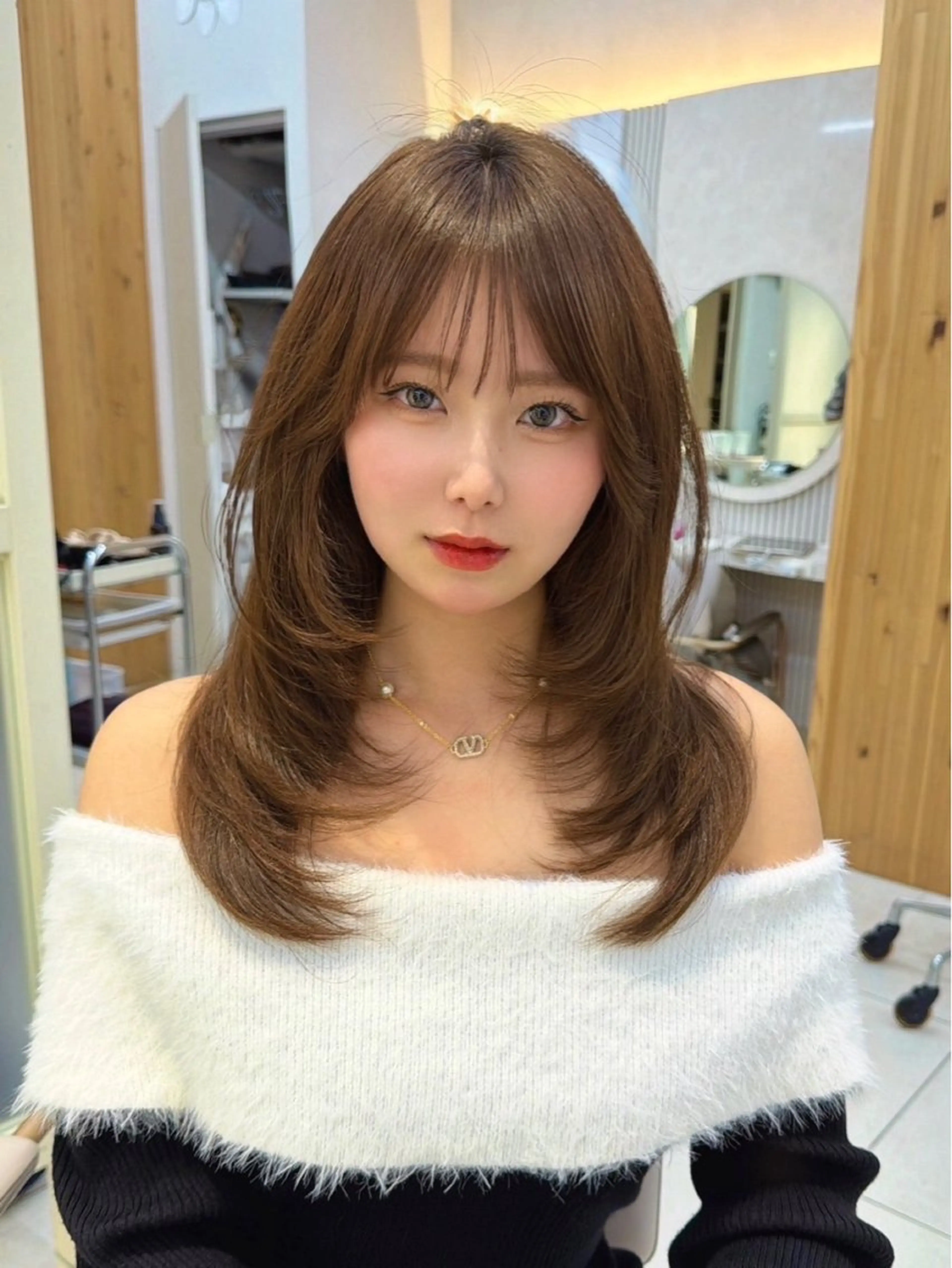 セミロング カット ヘアカラー トリートメント 顔周り/透明感カラー /韓国ヘア/TAKUのヘアスタイル