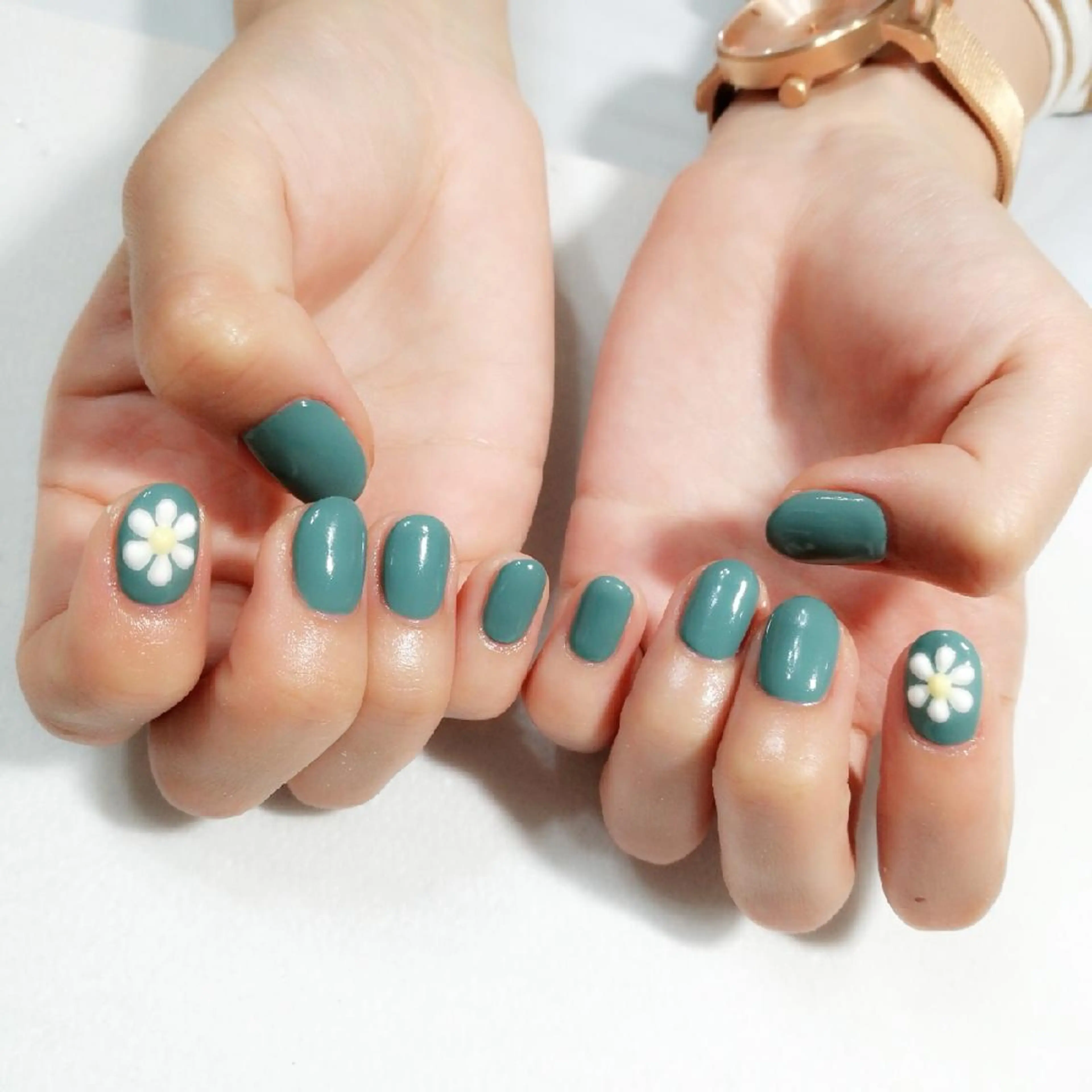 ネイル VIOLUS所属・VIOLUS 関目のネイルデザイン