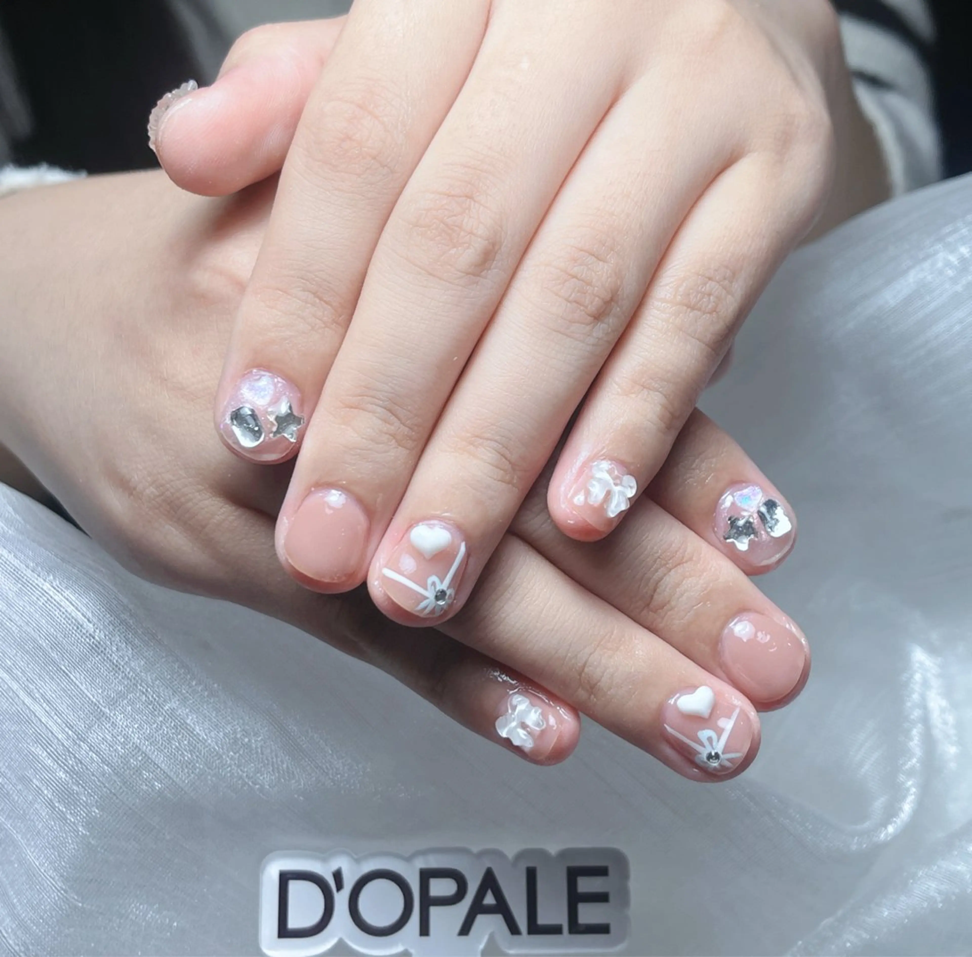 ネイル D‘OPALE所属・DOPALE、もも 彦奇のネイルデザイン