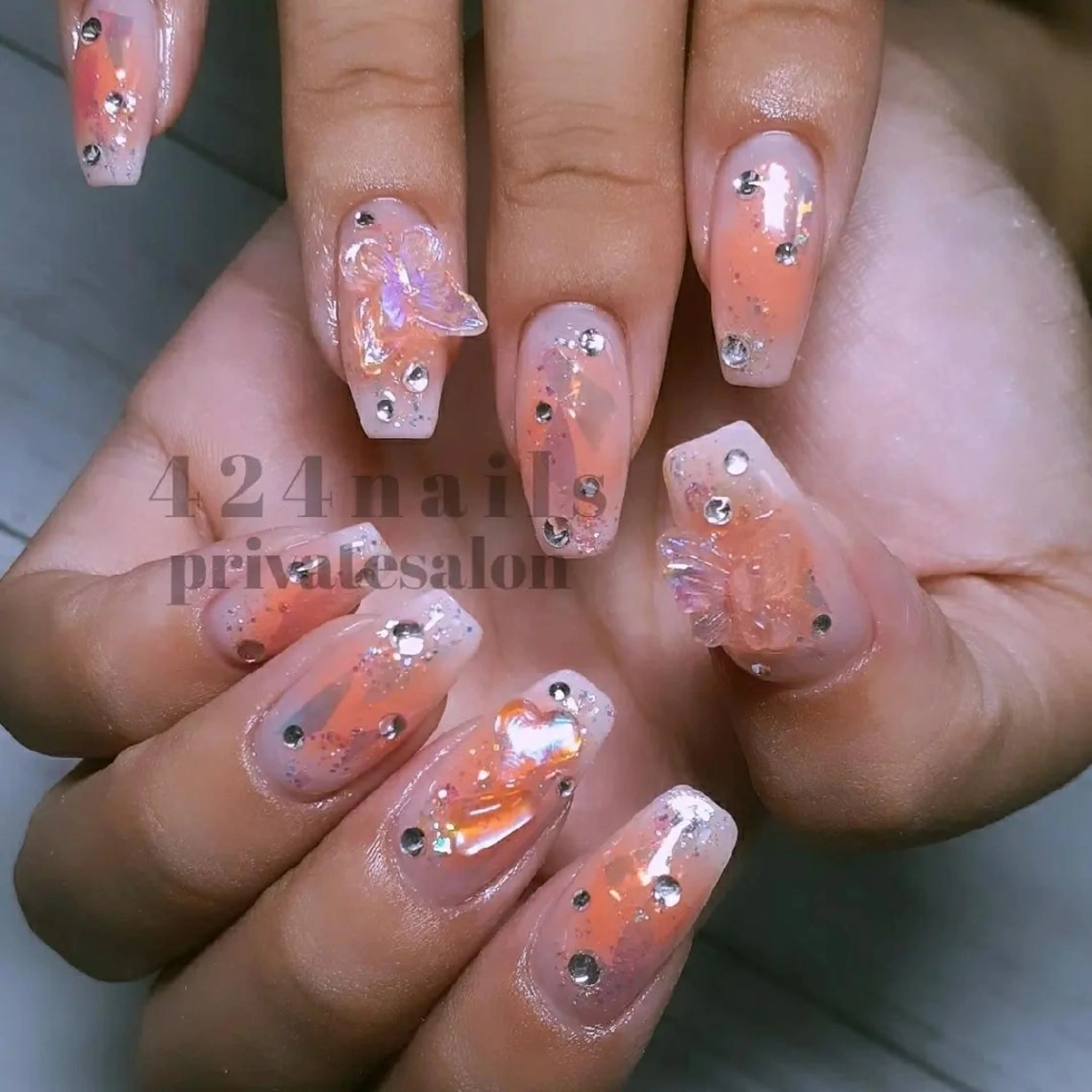 ネイル 424 nailsのネイルデザイン