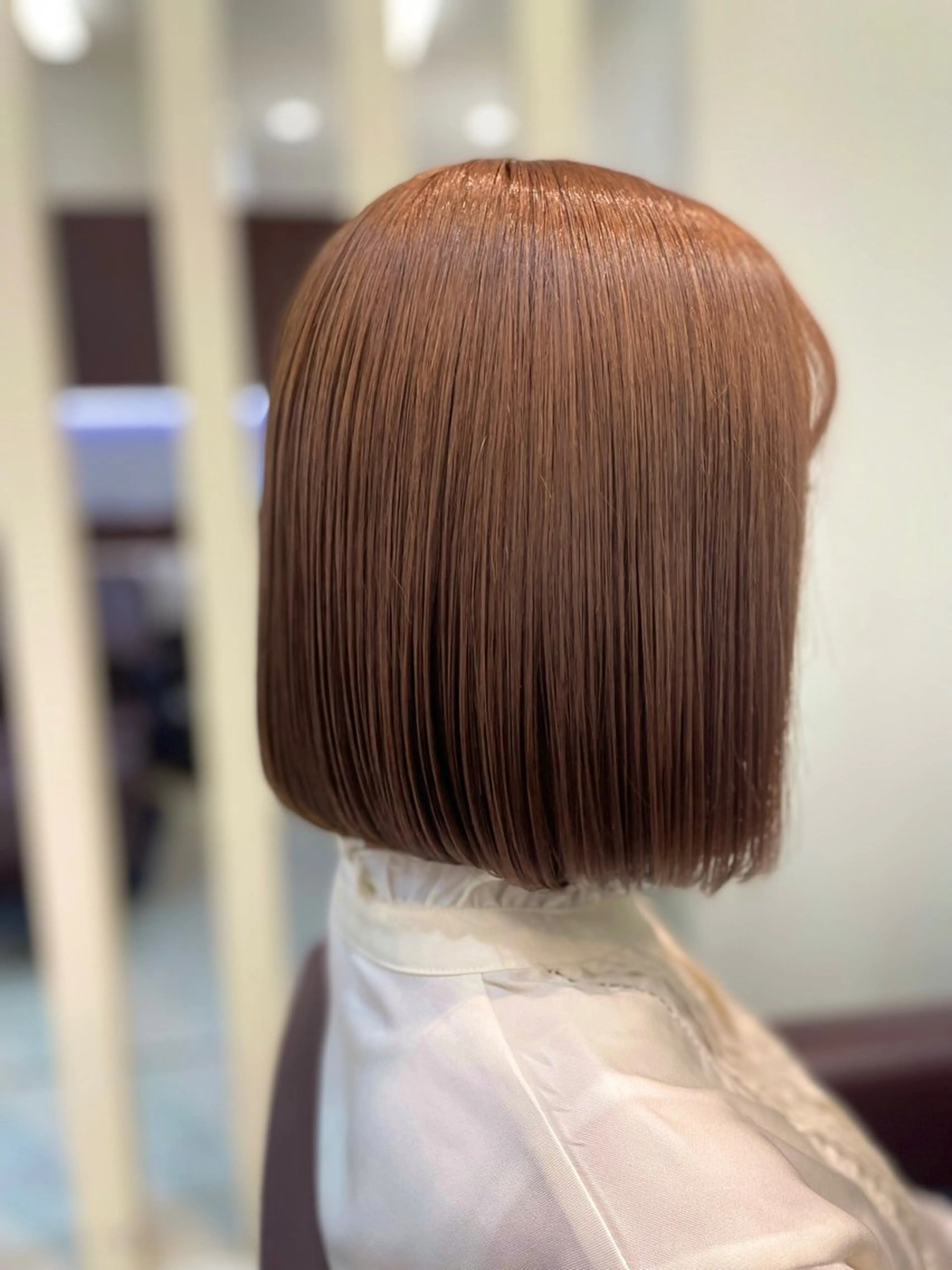 ショート カラー ベージュカラー ブリーチ ミルクティーベージュ ブリーチなしカラー ボブ カット ヘアカラー TAYA千葉そごう店所属・【千葉駅南口歩1分】 MAKAのヘアスタイル