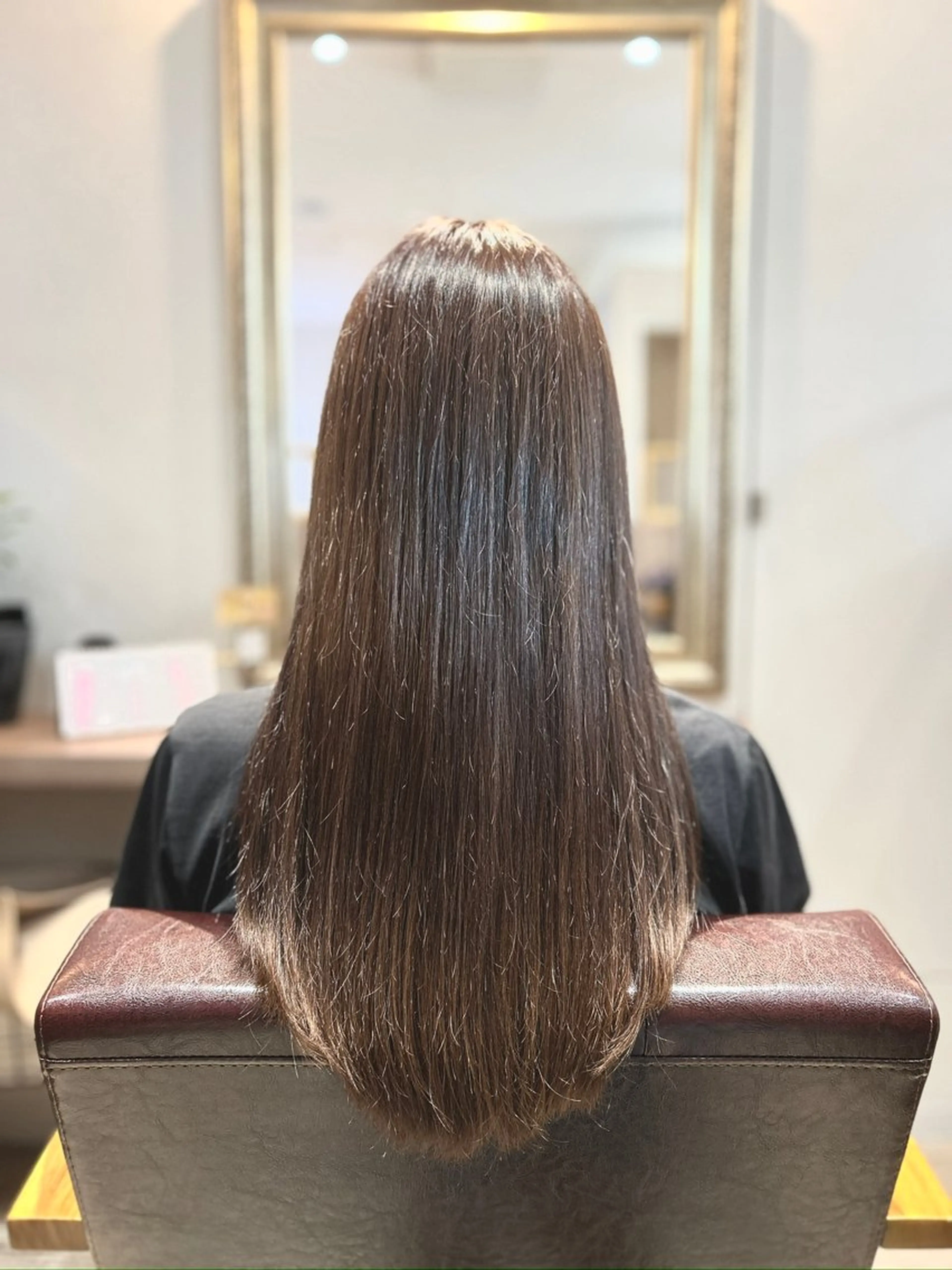 ロング カラー 透明感カラー グレージュ rewards成城学園前店所属・成城学園前/ サイトウ　ケイジのヘアスタイル