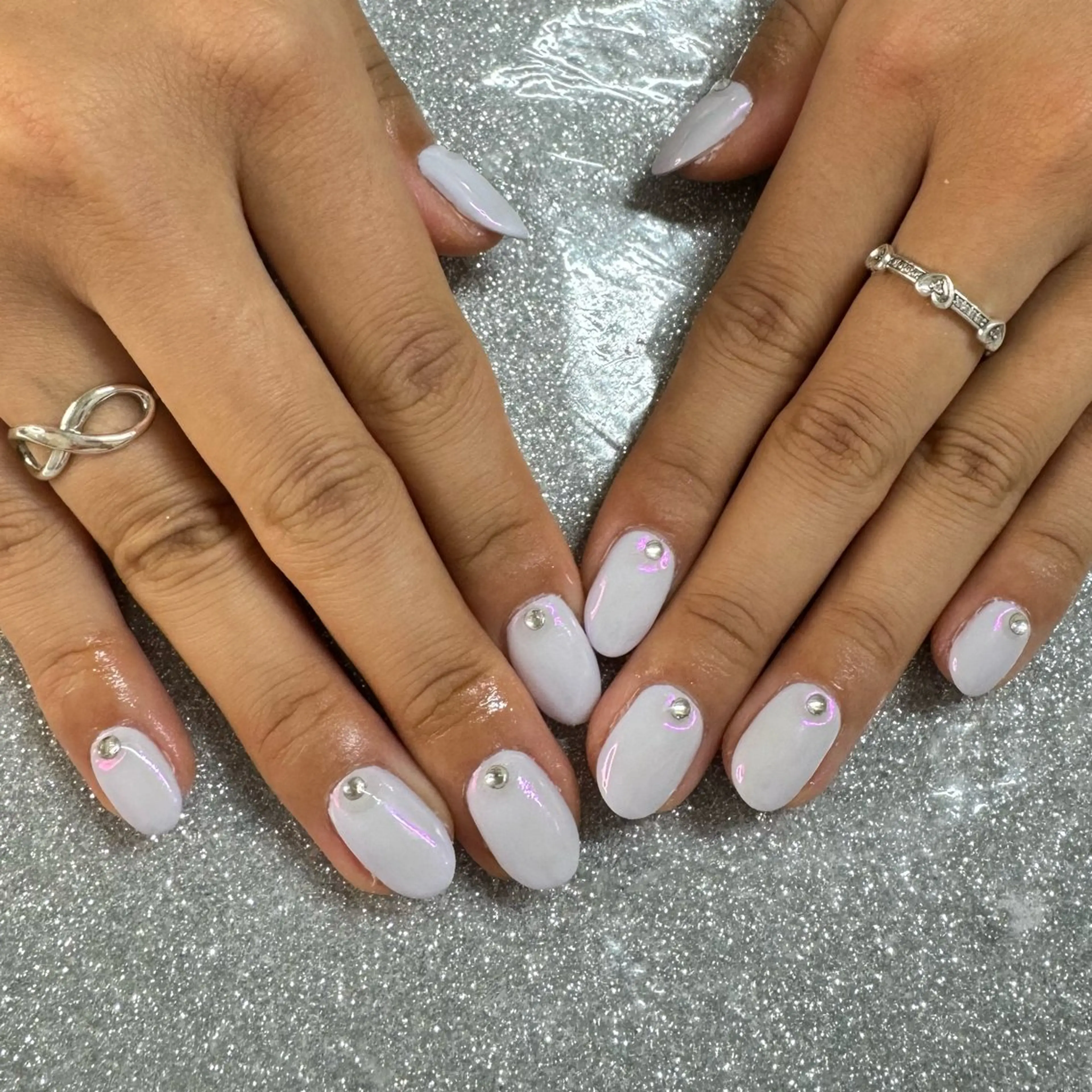 ネイル ハンドネイル VIERU 🌈🎀💖のネイルデザイン