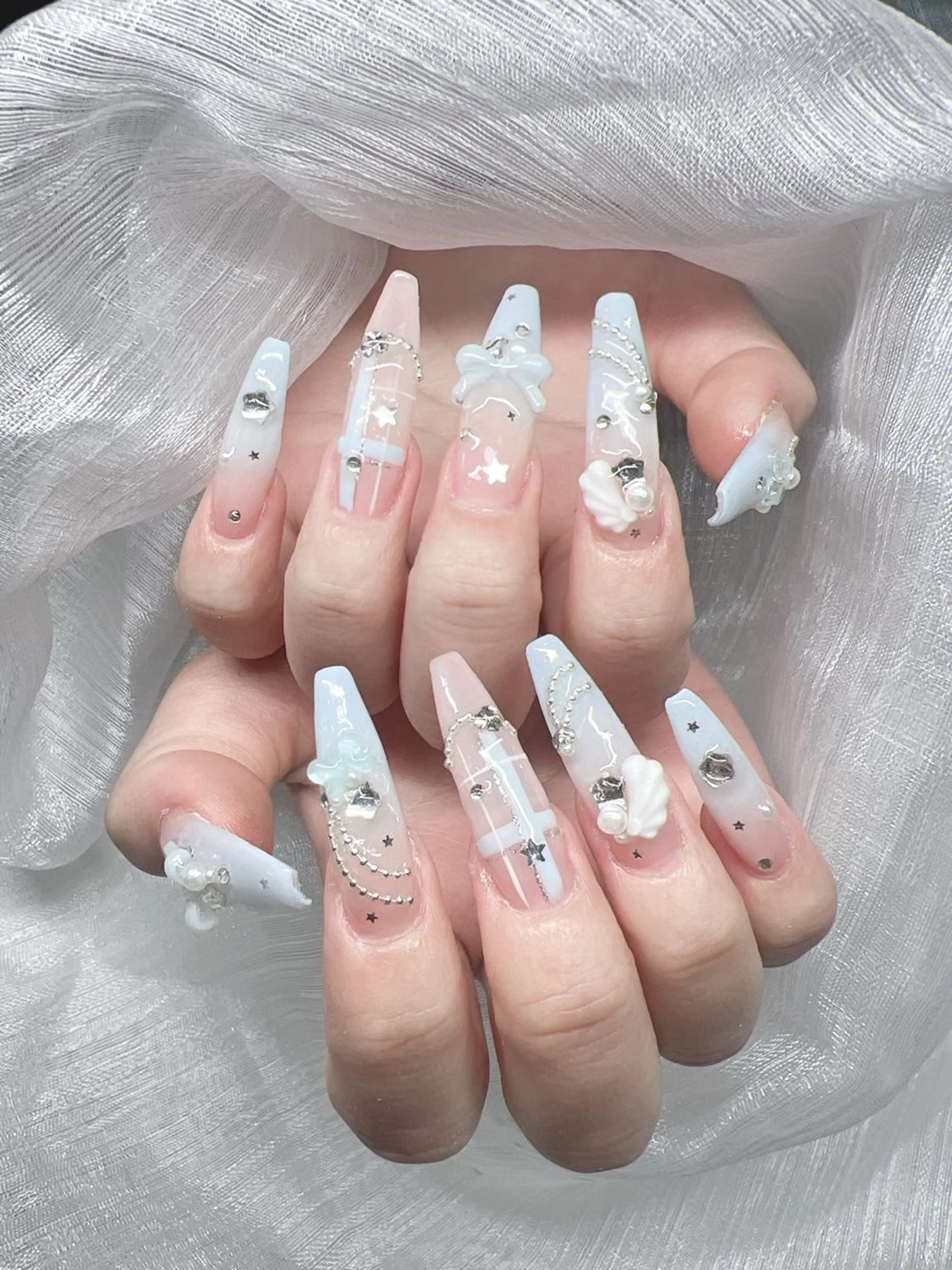 ネイル ハンドネイル Lee Nails チップ長さだし専門店のネイルデザイン