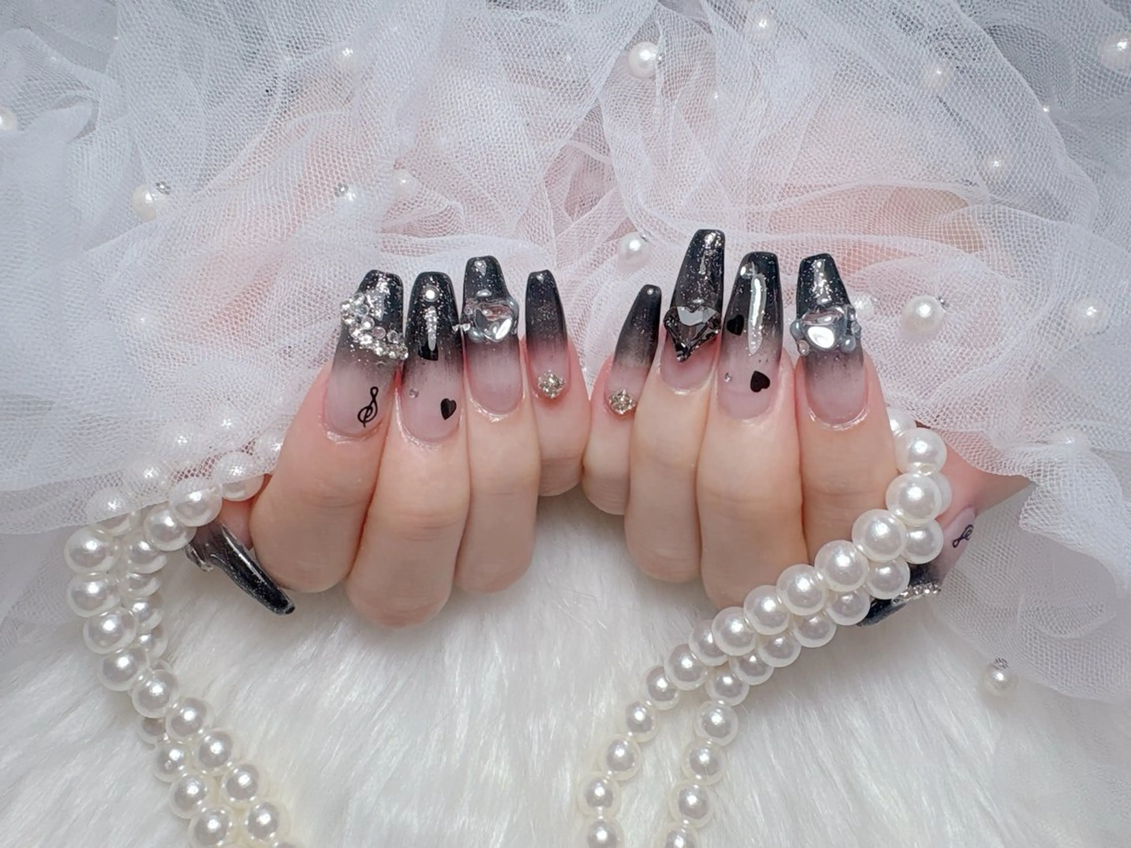 ネイル ハンドネイル emu【心斎橋店】 yunaのネイルデザイン