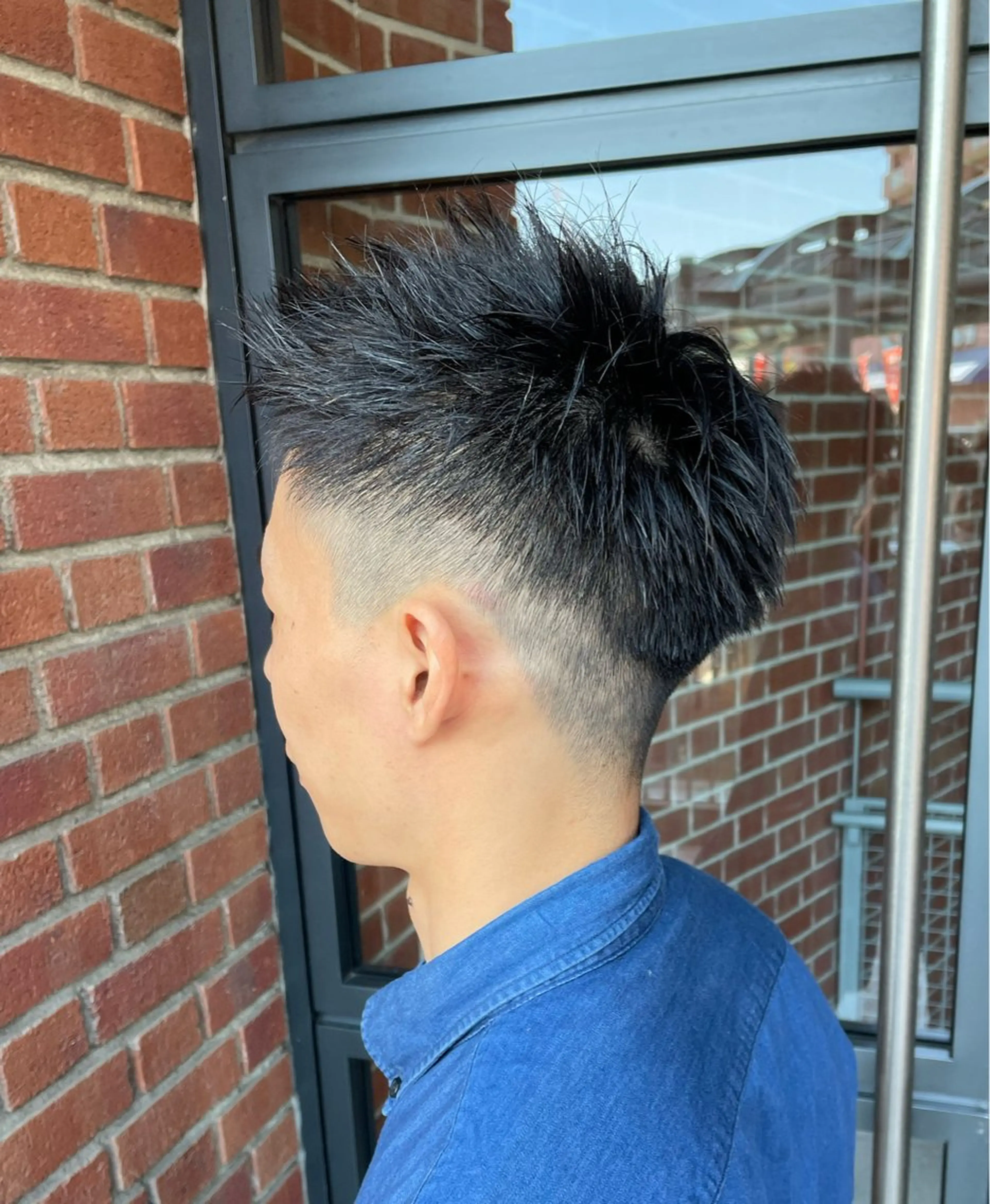 メンズ ヘアカラー トリートメント eat所属・市妙 瑠基のヘアスタイル