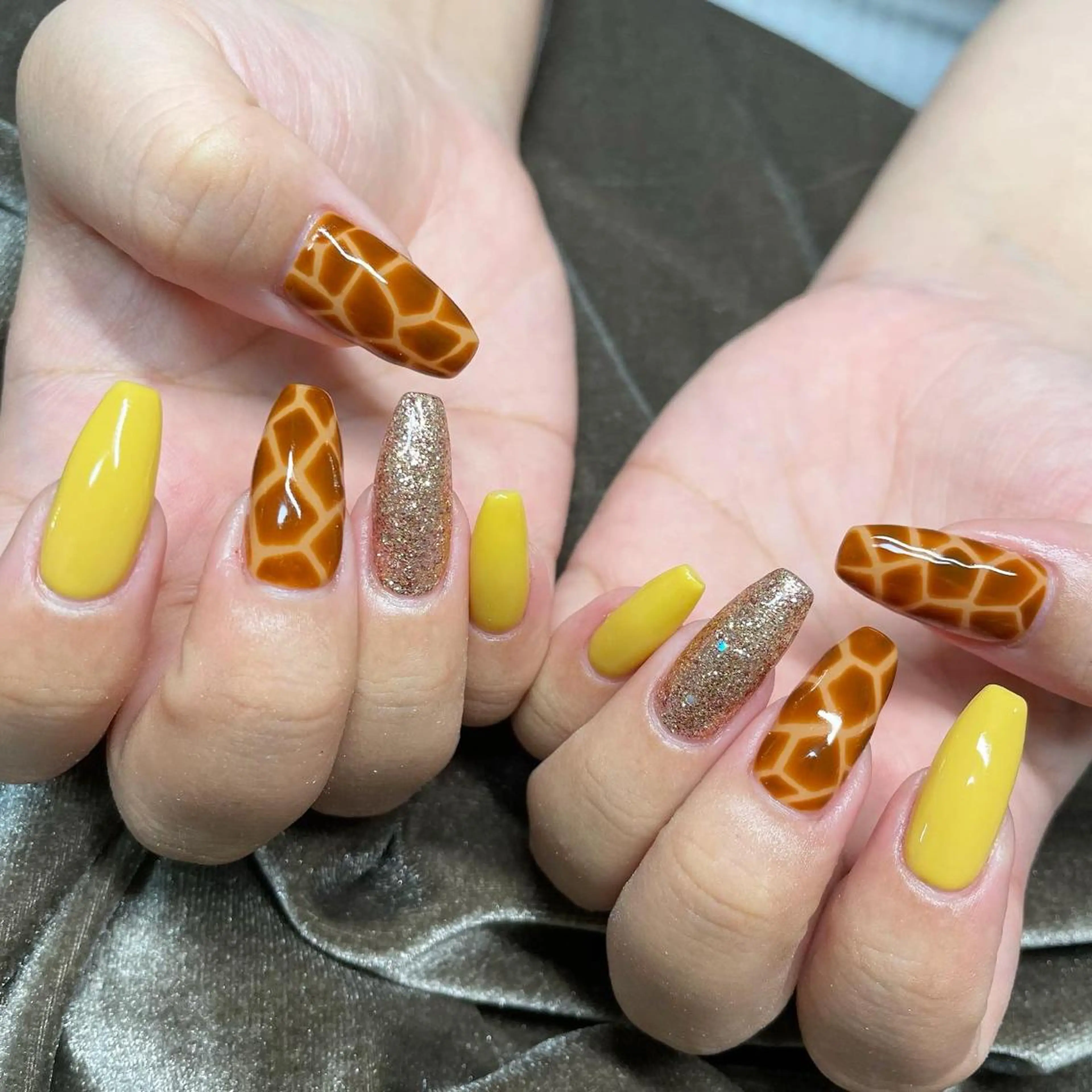 ネイル Beauty Salon amour所属・Seven's / NANAのネイルデザイン