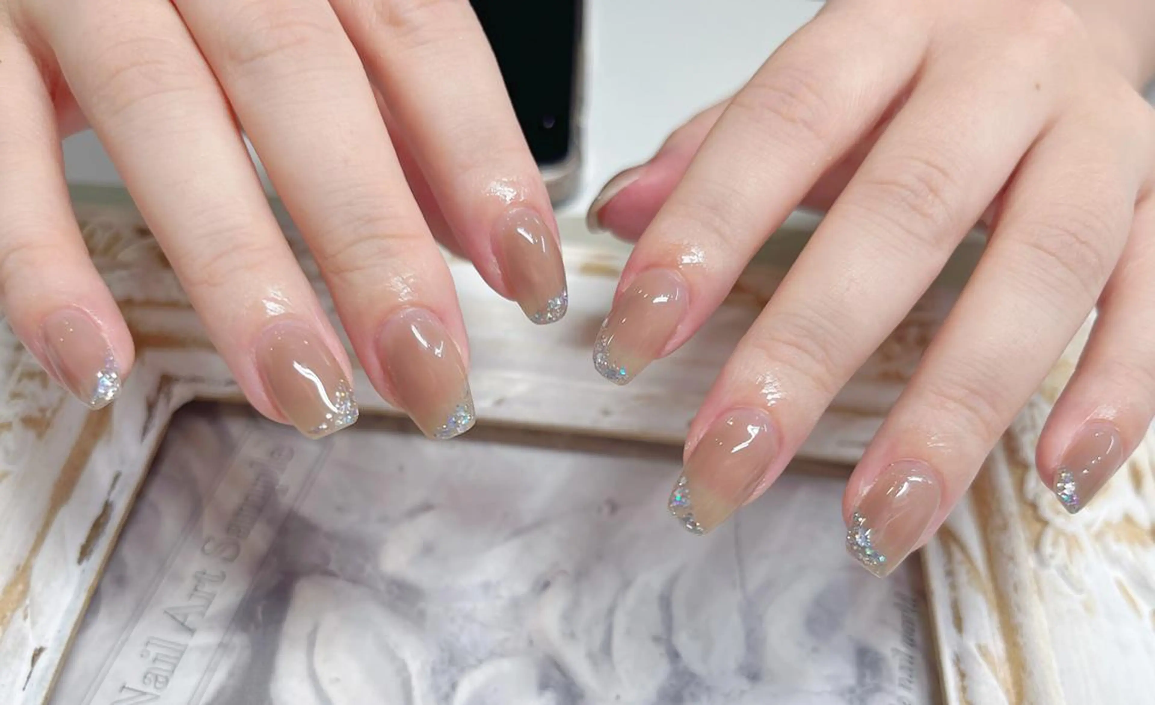 ネイル AB マツエクネイルサロンのネイルデザイン