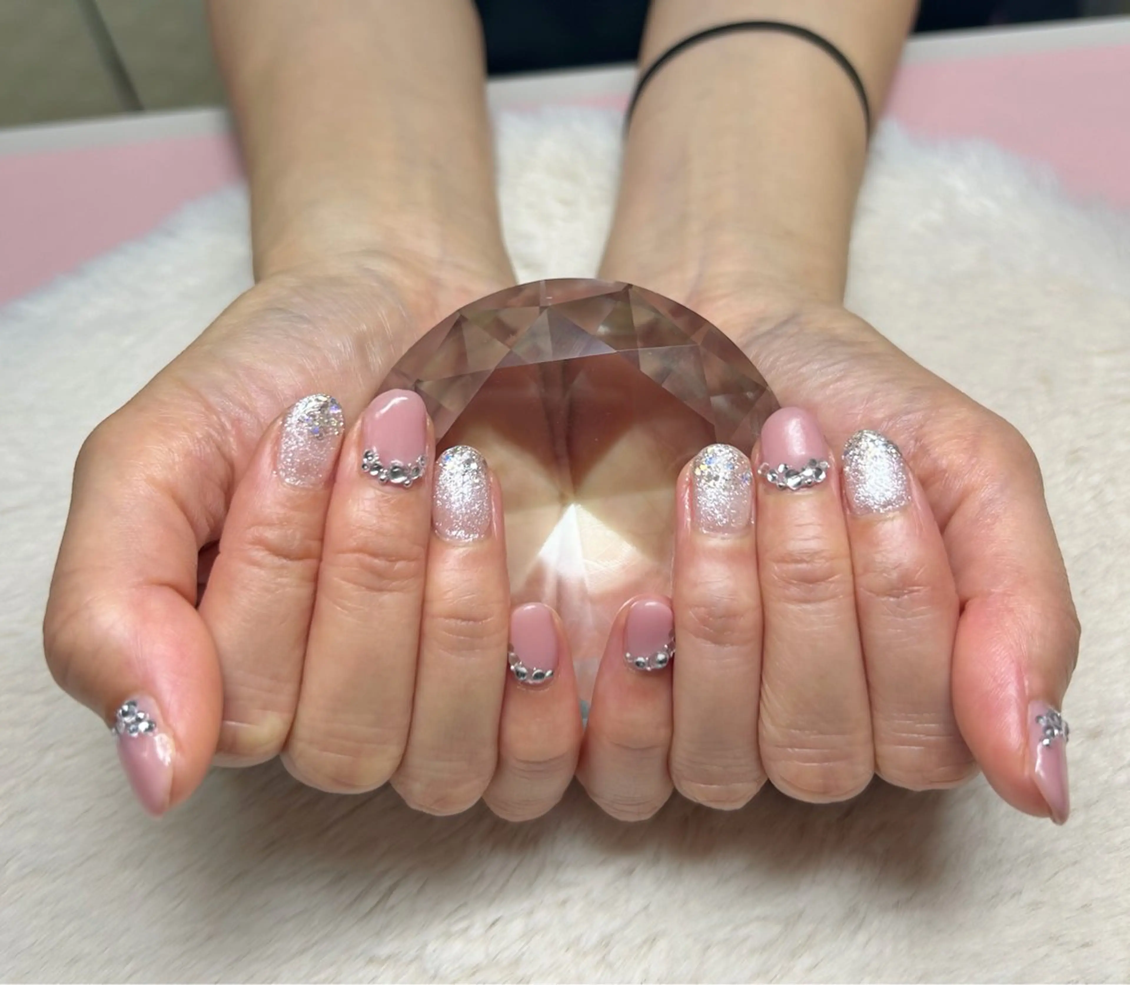 ネイル Y's TONEのネイルデザイン