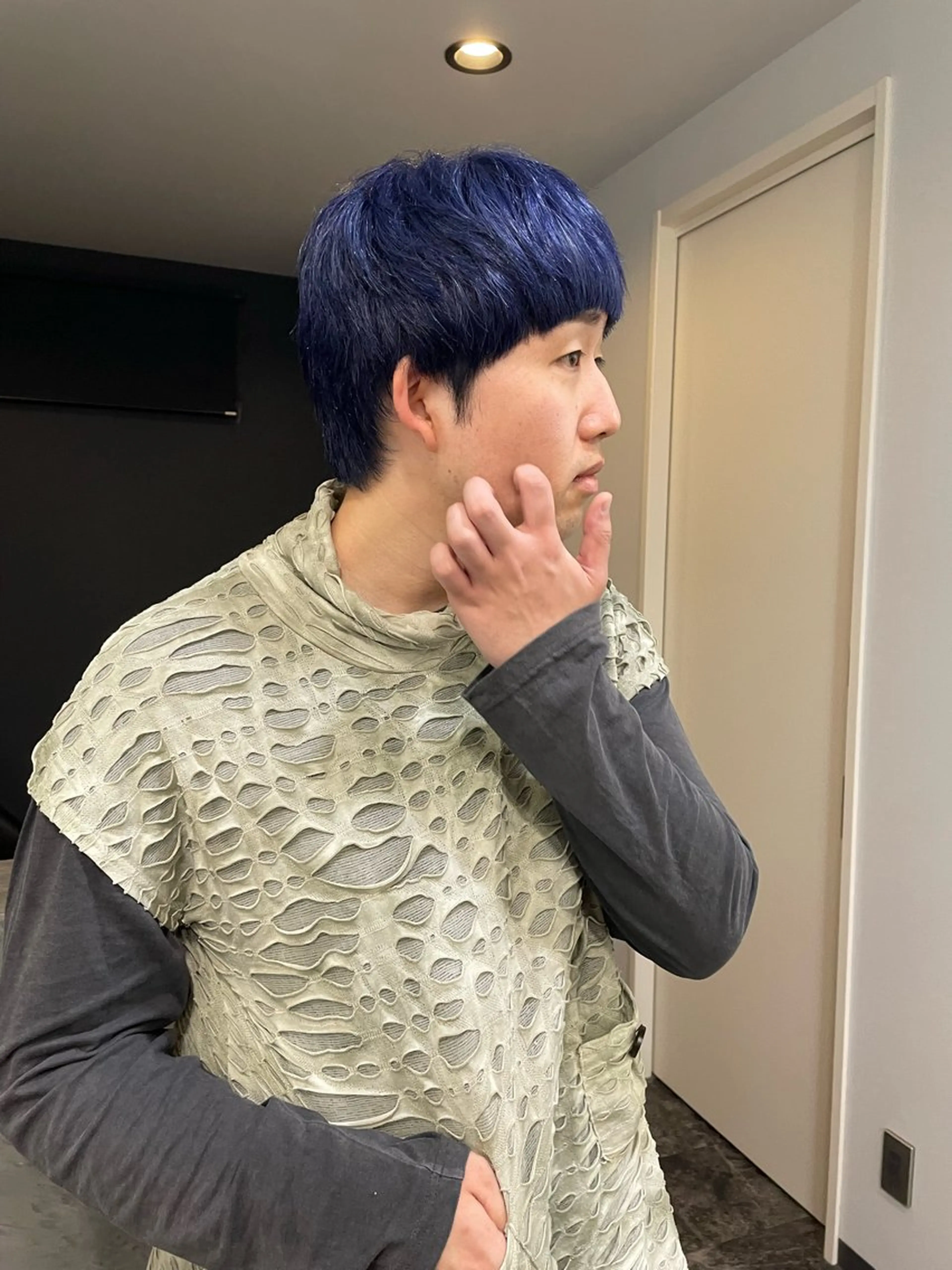 ショート カラー メンズ メンズブリーチ ブリーチ ラベンダーカラー ネイビーカラー シルバー men'scut募集 /艶カラー/上杉健太のヘアスタイル