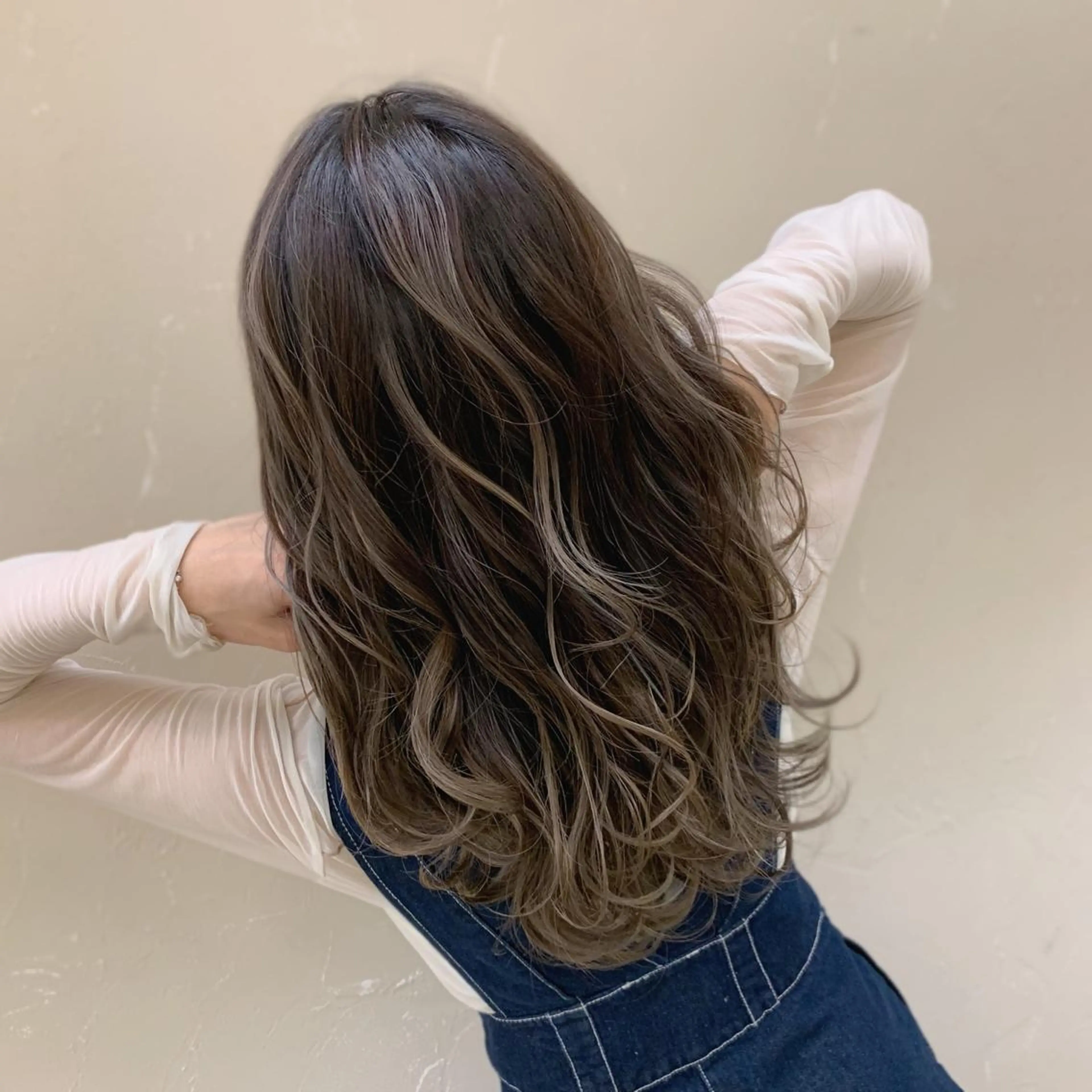 ミディアム ハイライト 天神橋筋 髪質改善 縮毛矯正 中川将彰のヘアスタイル